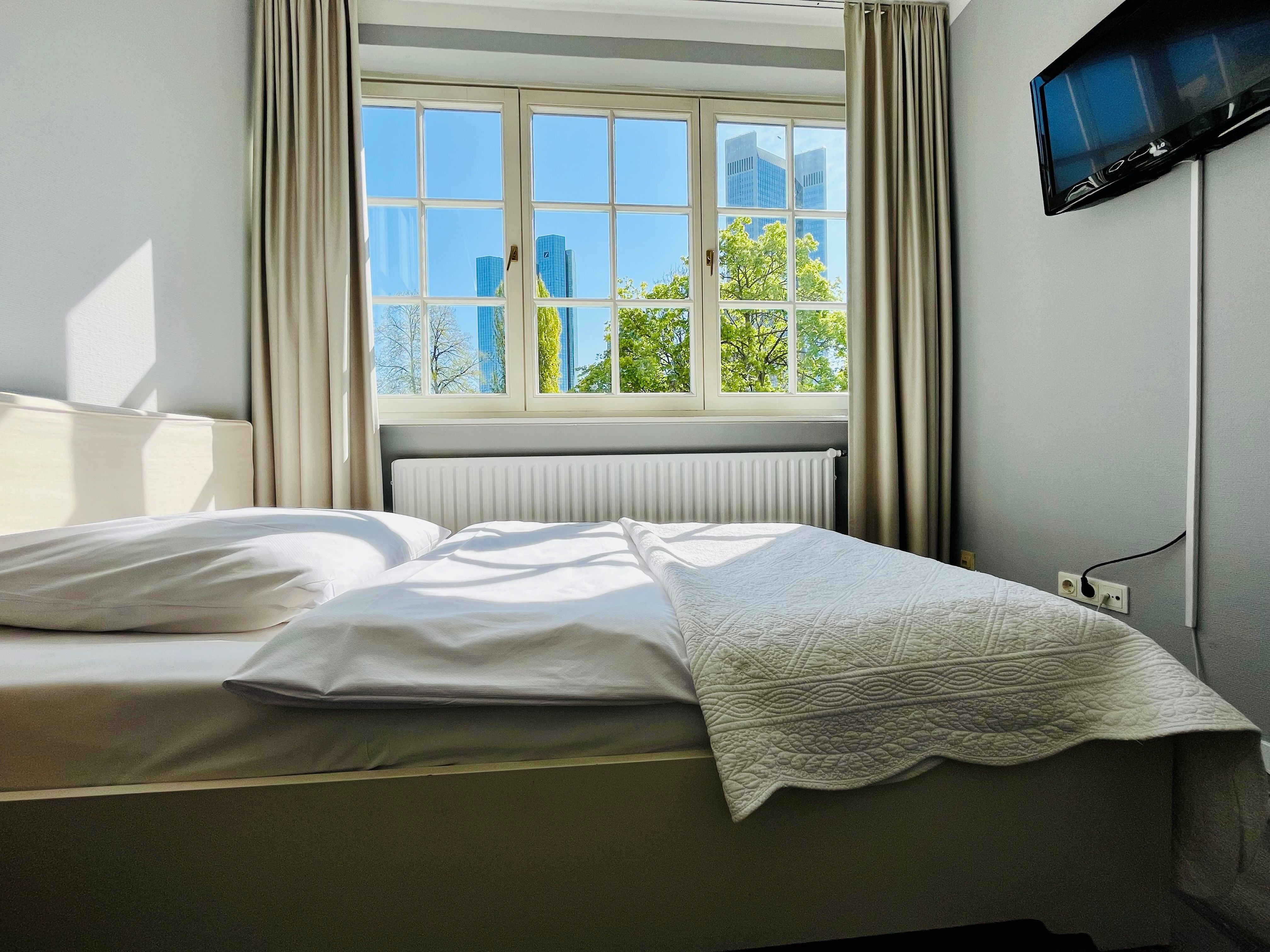 Single Studio In Westend Frankfurt - Near Old Opera - 3