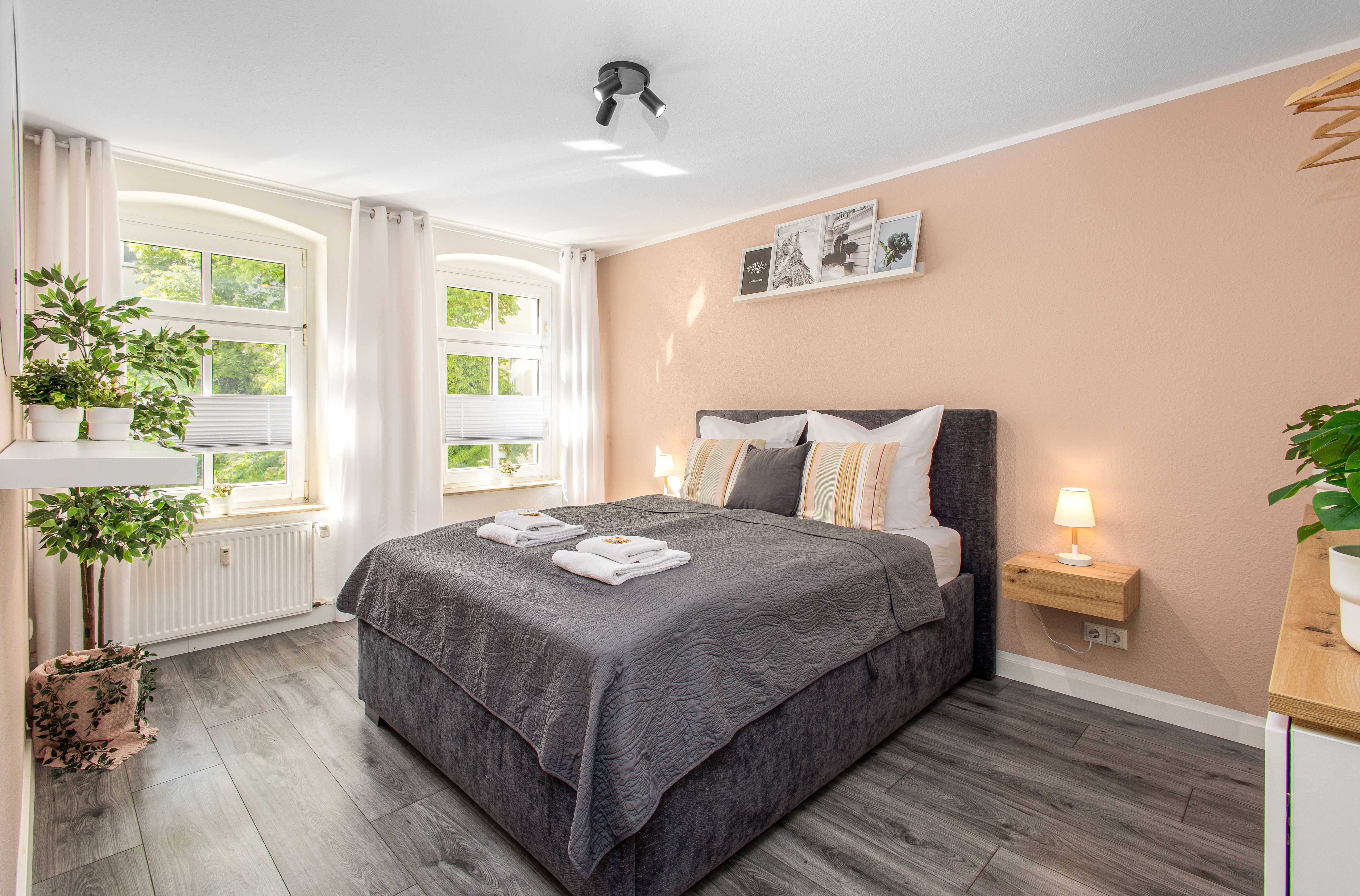 BROCKHEUS Apartments: Luxury Vista Apartment - Kitchen - WiFi - Smart TV - 12