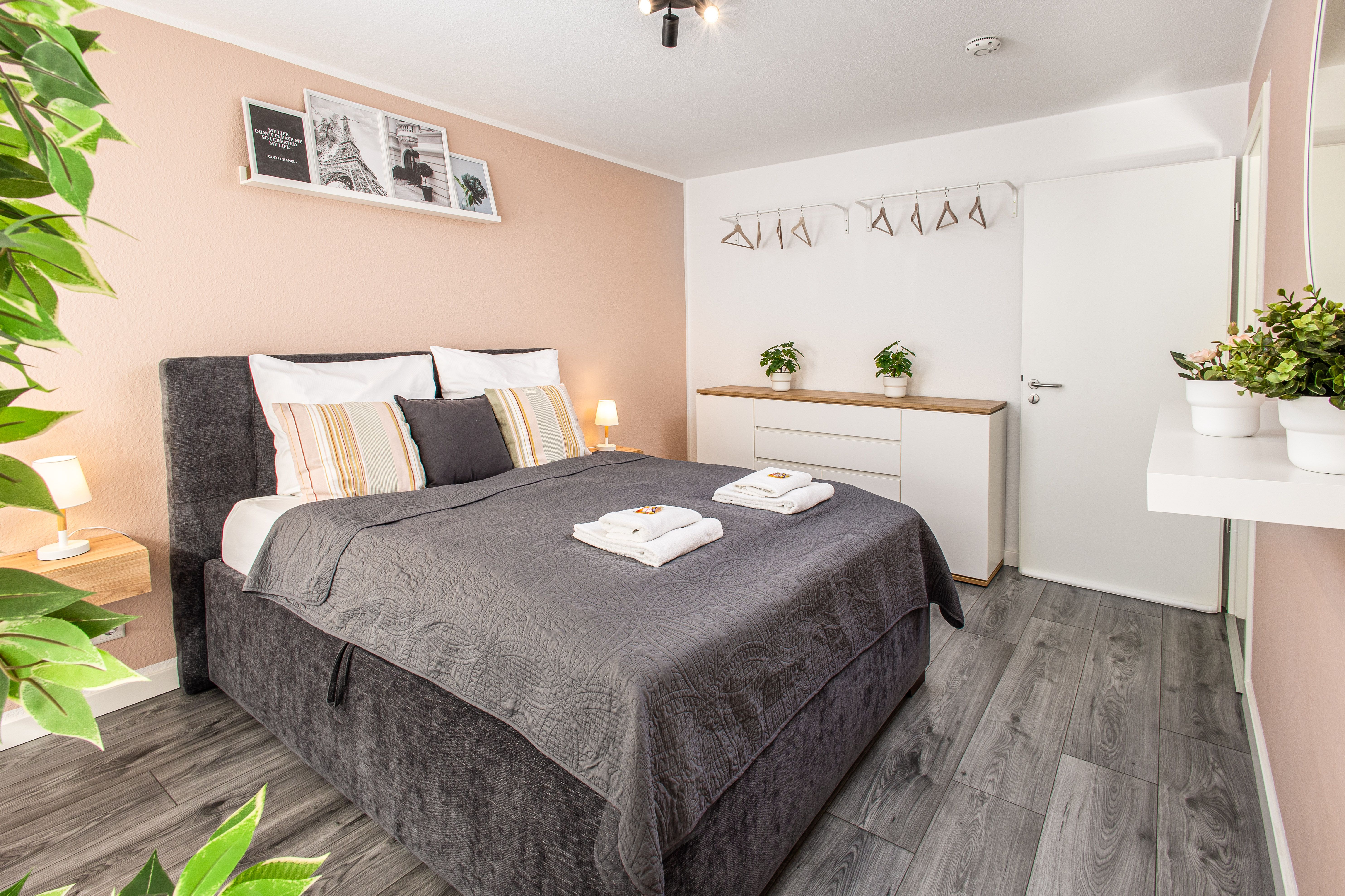 BROCKHEUS Apartments: Luxury Vista Apartment - Kitchen - WiFi - Smart TV - 16
