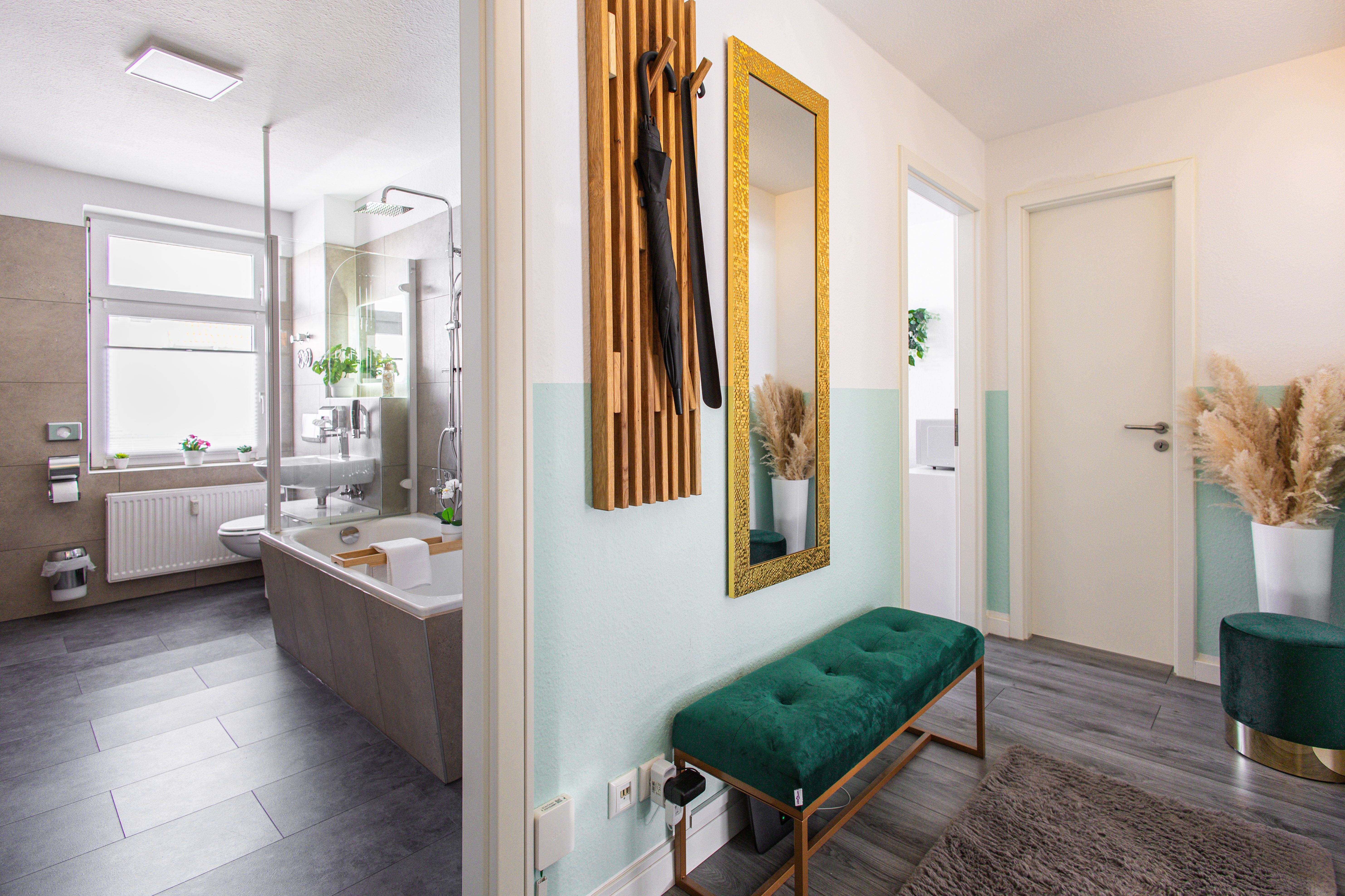BROCKHEUS Apartments: Luxury Vista Apartment - Kitchen - WiFi - Smart TV - 3