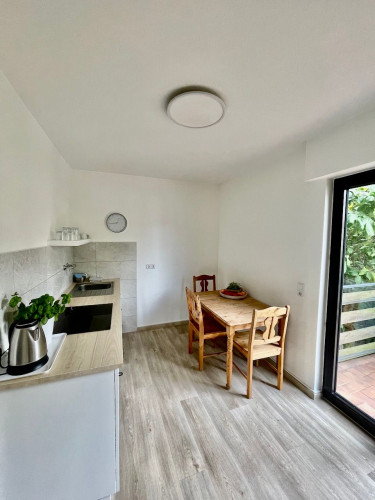 Bright flat in nice and calm area - Gallery - 12