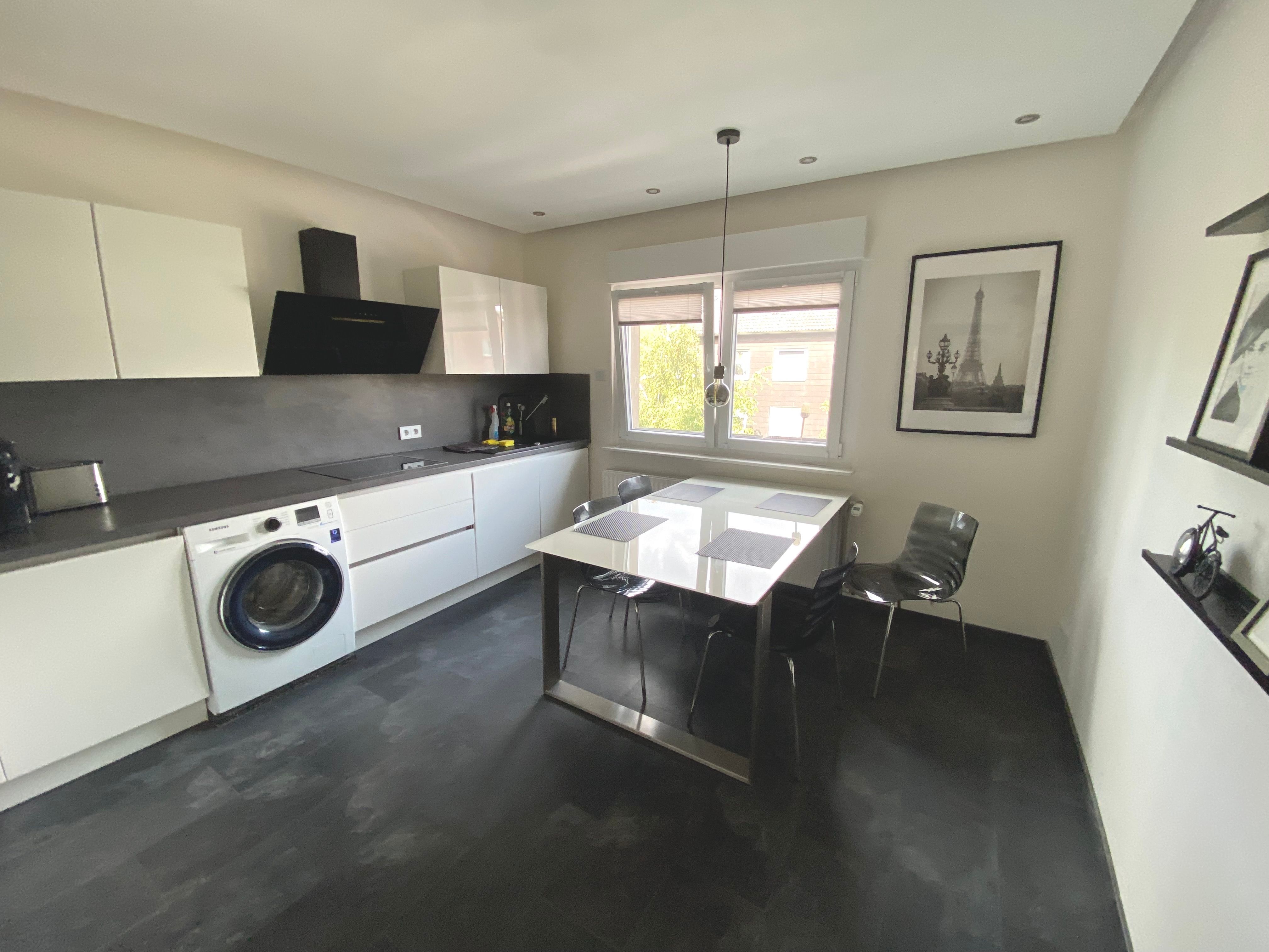  A Beautiful, Centrally Located Apartment In Bochum  -  A beautiful, centrally located apartment in Bochum  - Gallery -  15