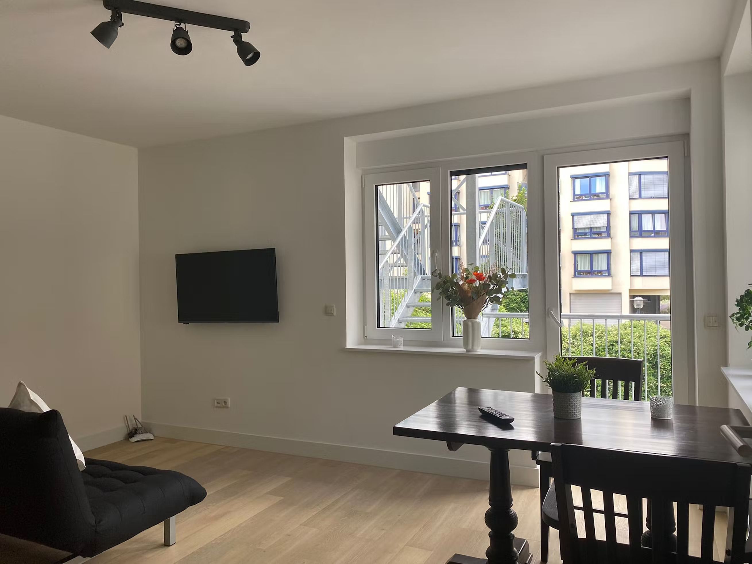 Spacious And Quiet Apartment, Essen - 6