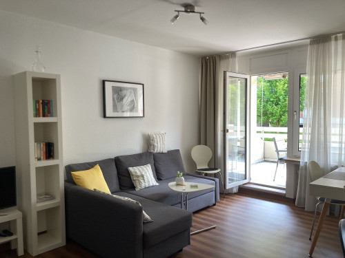 Very nice, well-kept, lovingly furnished one-room apartment with underground parking space in a top location in Münster for 1-2 people