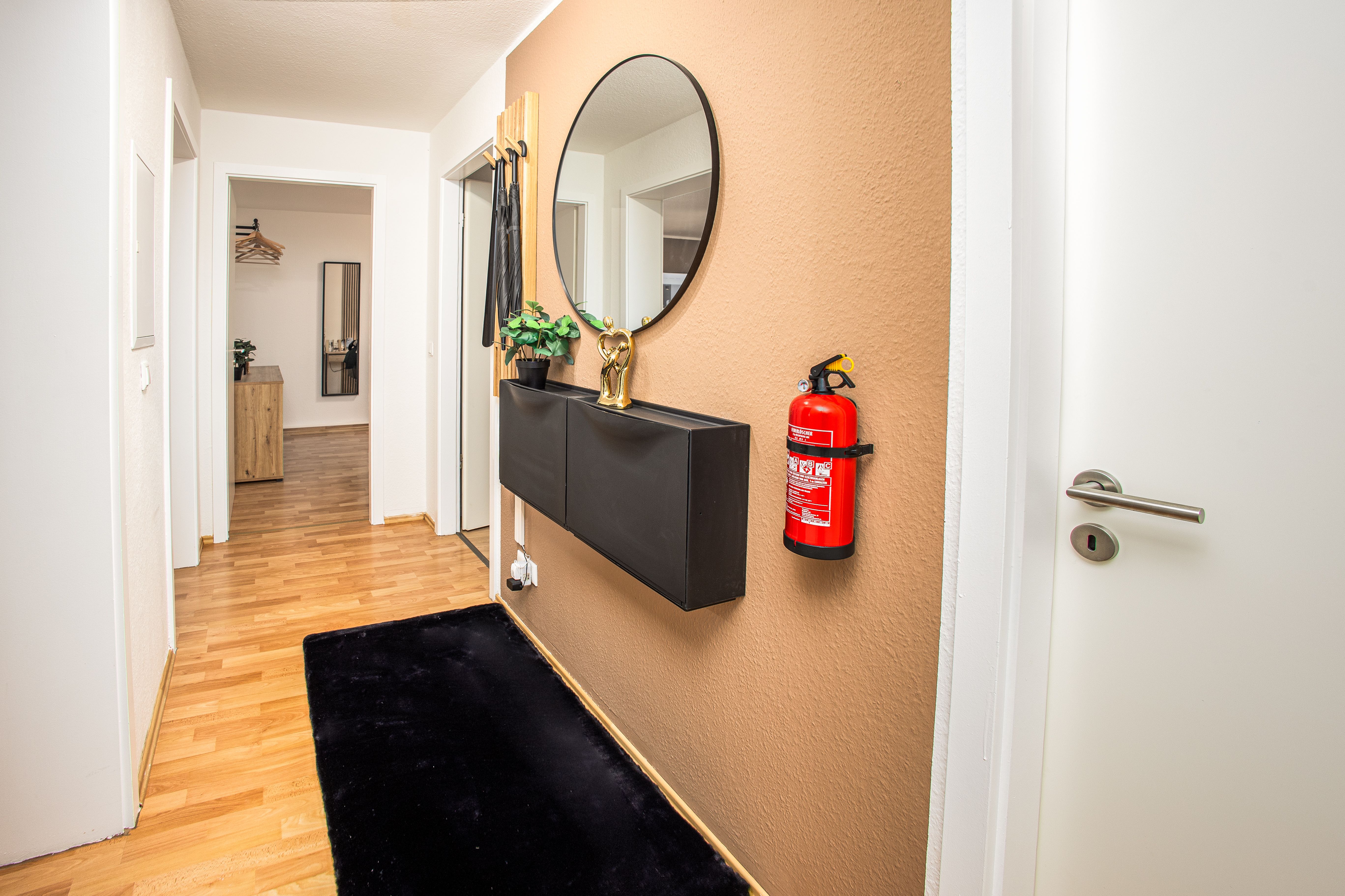 BROCKHEUS Apartments: Central Essence Apartment - Two Bedrooms - Kitchen - Parking - Washing Machine - BROCKHEUS Apartments: Central Essence Apartment - Two Bedrooms - Kitchen - Parking - Washing Machine - Smart TV - Wi-Fi - Gallery - 4