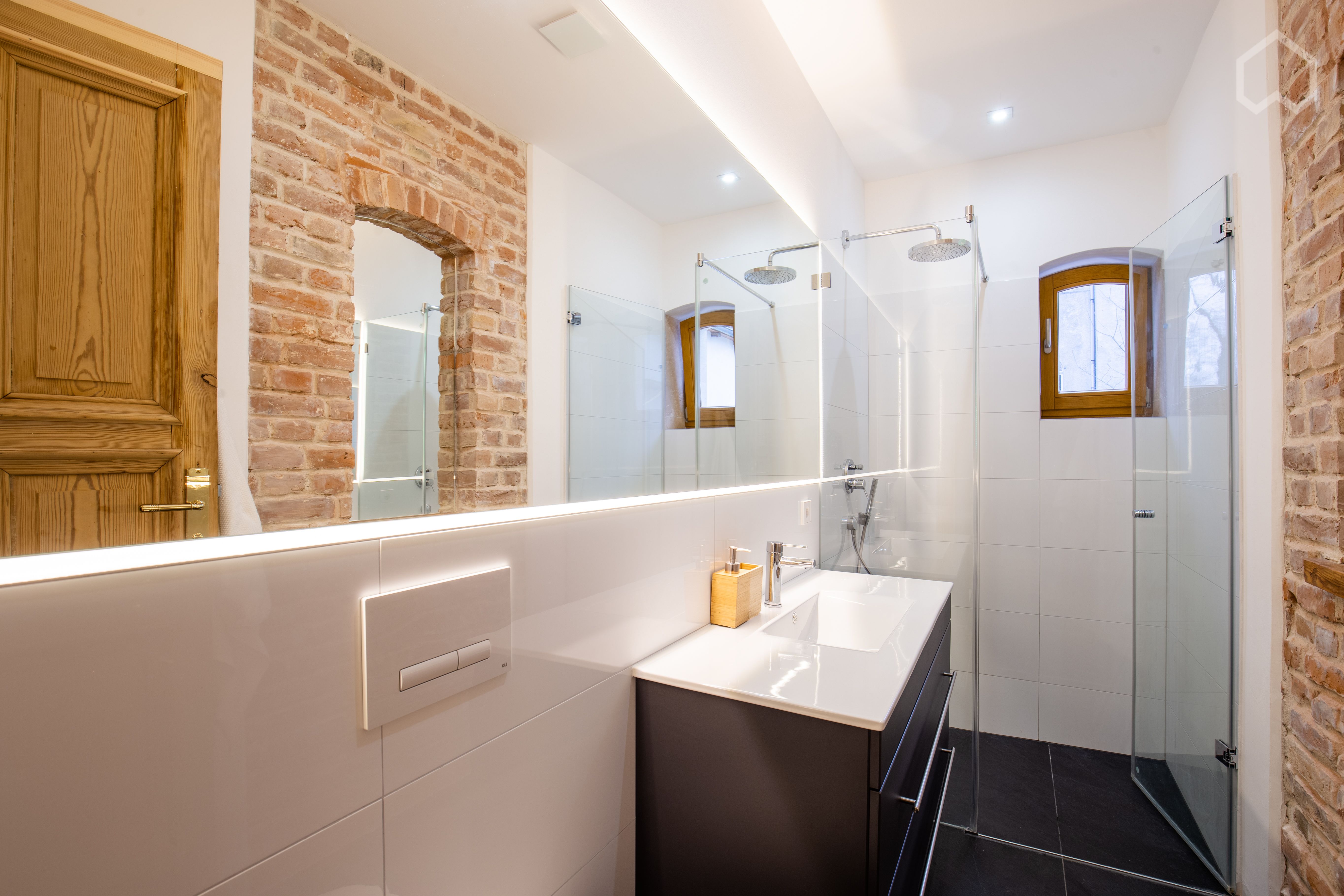 Living In A Villa With Sun Terrace And Garden In Teltow - 9