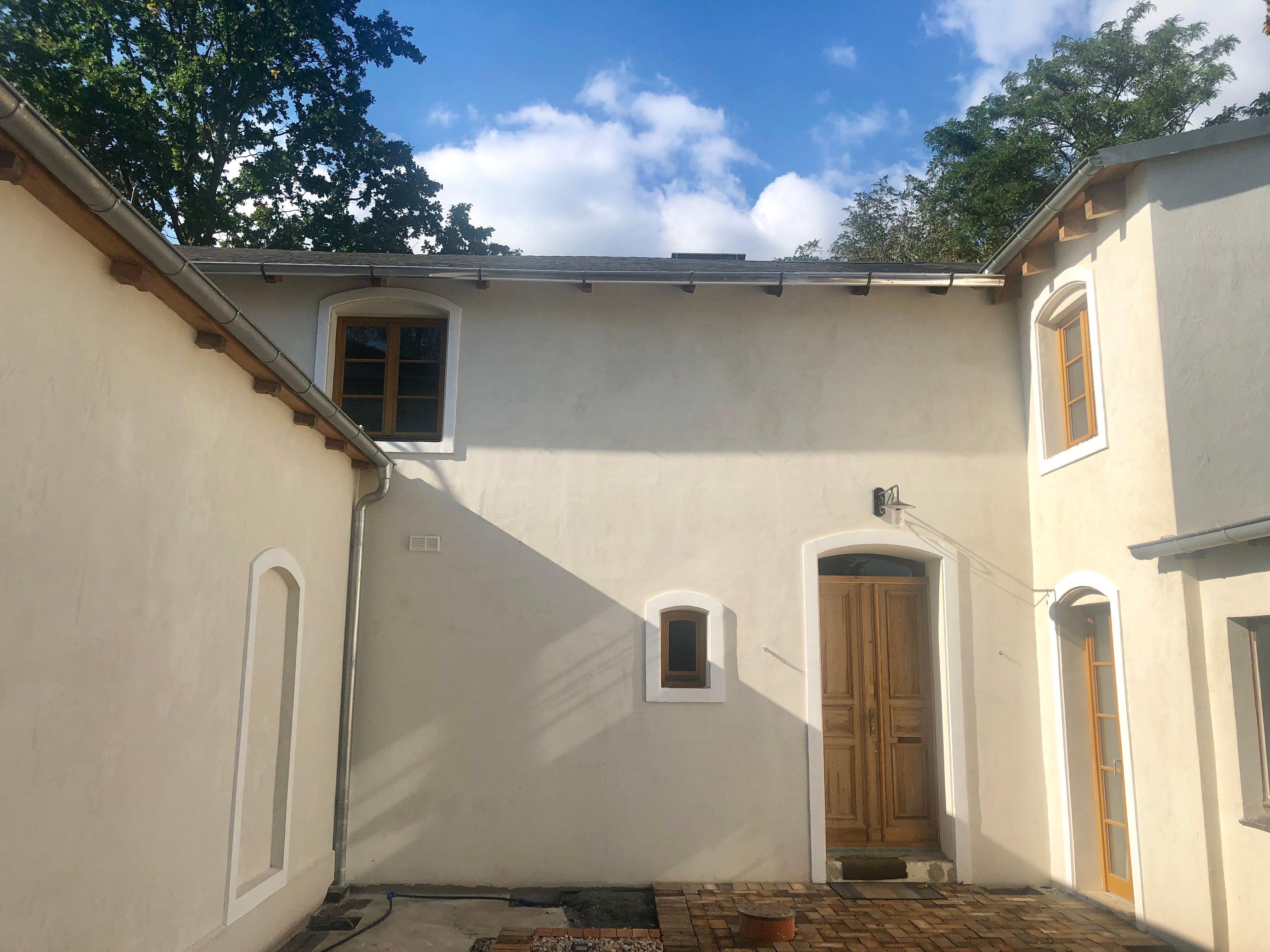 Living In A Villa With Sun Terrace And Garden In Teltow - 1