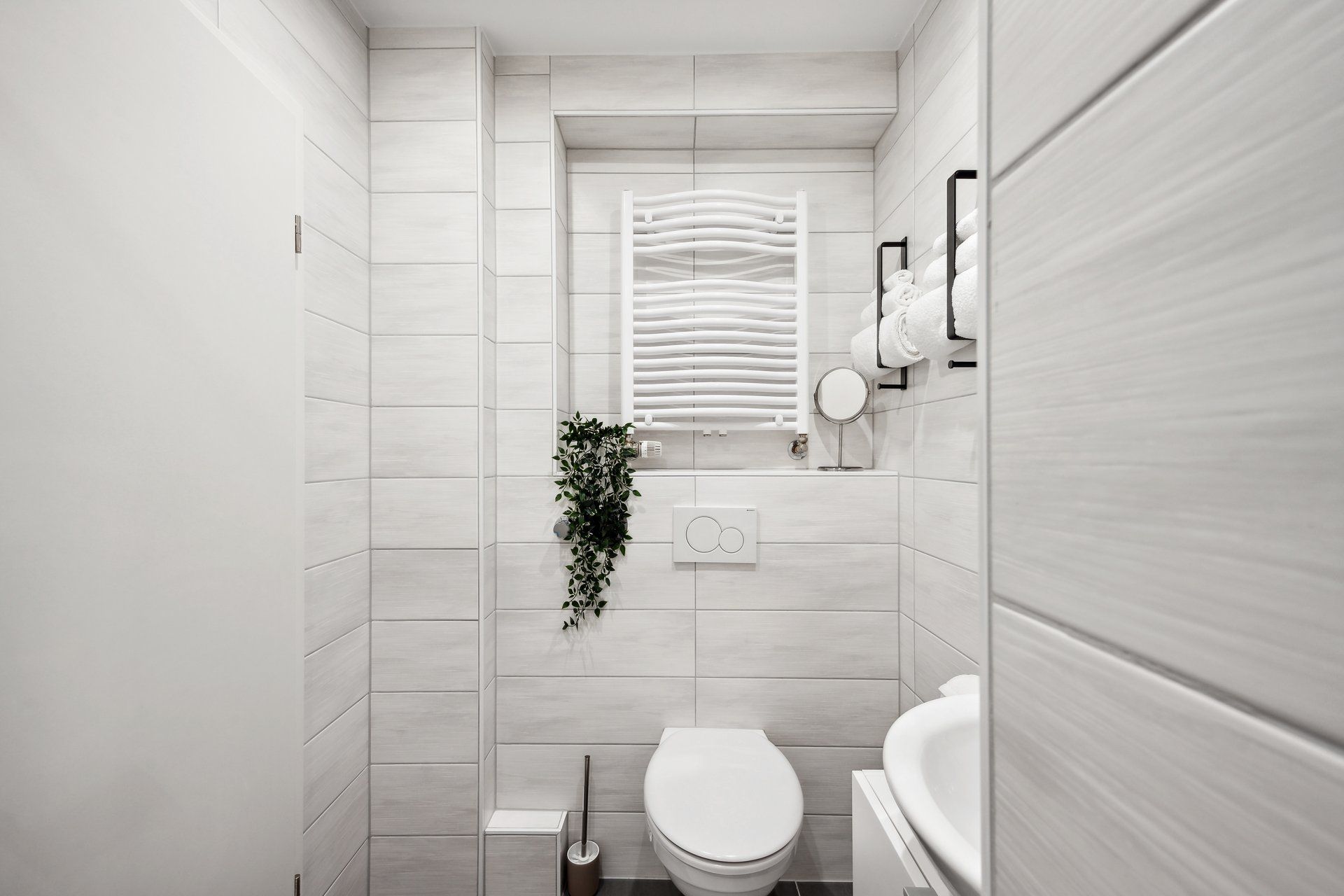  Quiet & Cute Suite Located In Wuppertal  -  Quiet & cute suite located in Wuppertal  - Gallery -  9