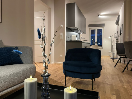 Chic Open-Plan 2-Room Apartment with Designer Kitchen next to Sanssouci Park in Potsdam - Gallery - 31
