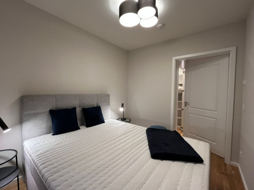 Chic Open-Plan 2-Room Apartment with Designer Kitchen next to Sanssouci Park in Potsdam - Gallery - 23