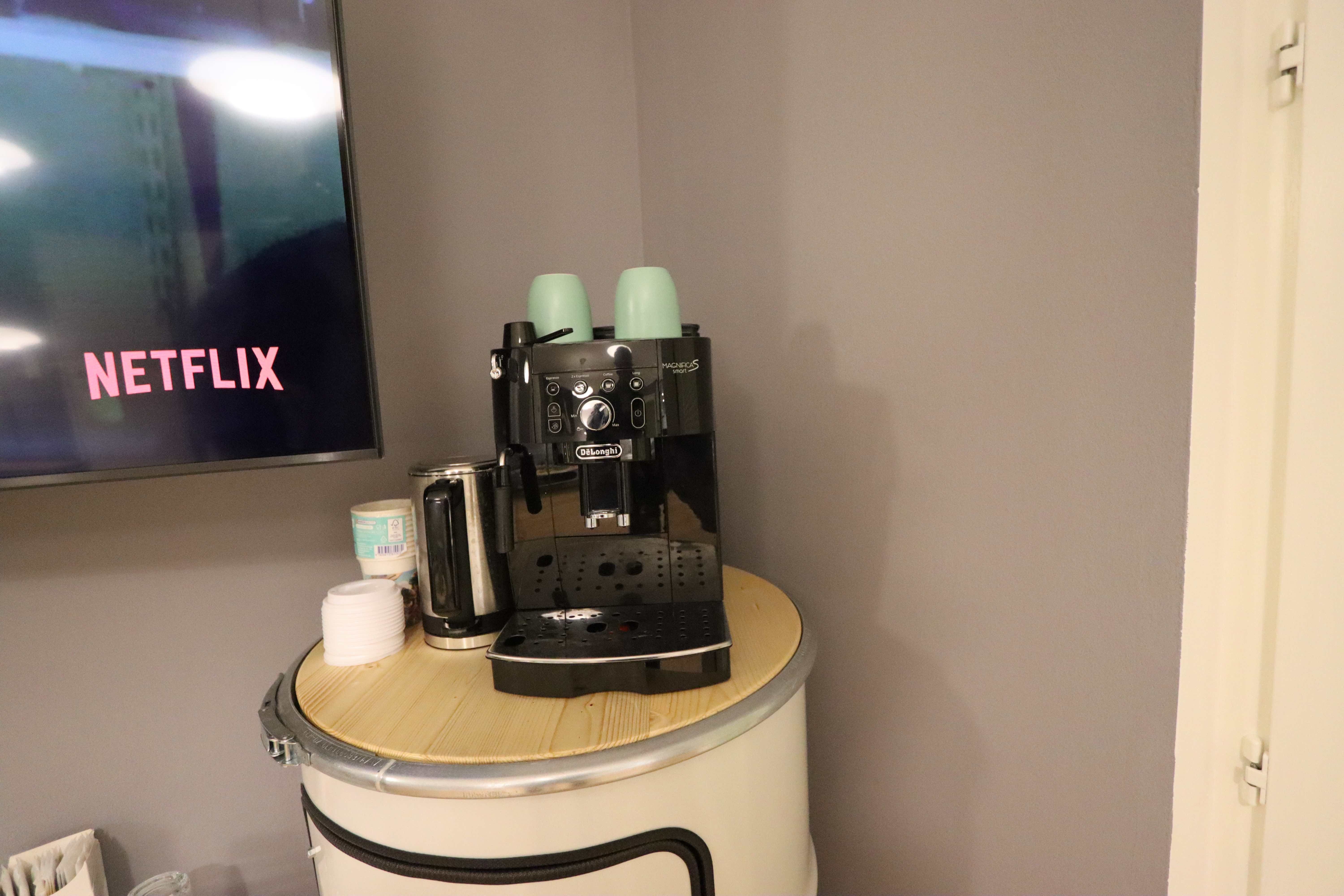  Studio 2, In Dresden's Trendy District  -  Studio 2, in Dresden's trendy district  - Gallery -  8