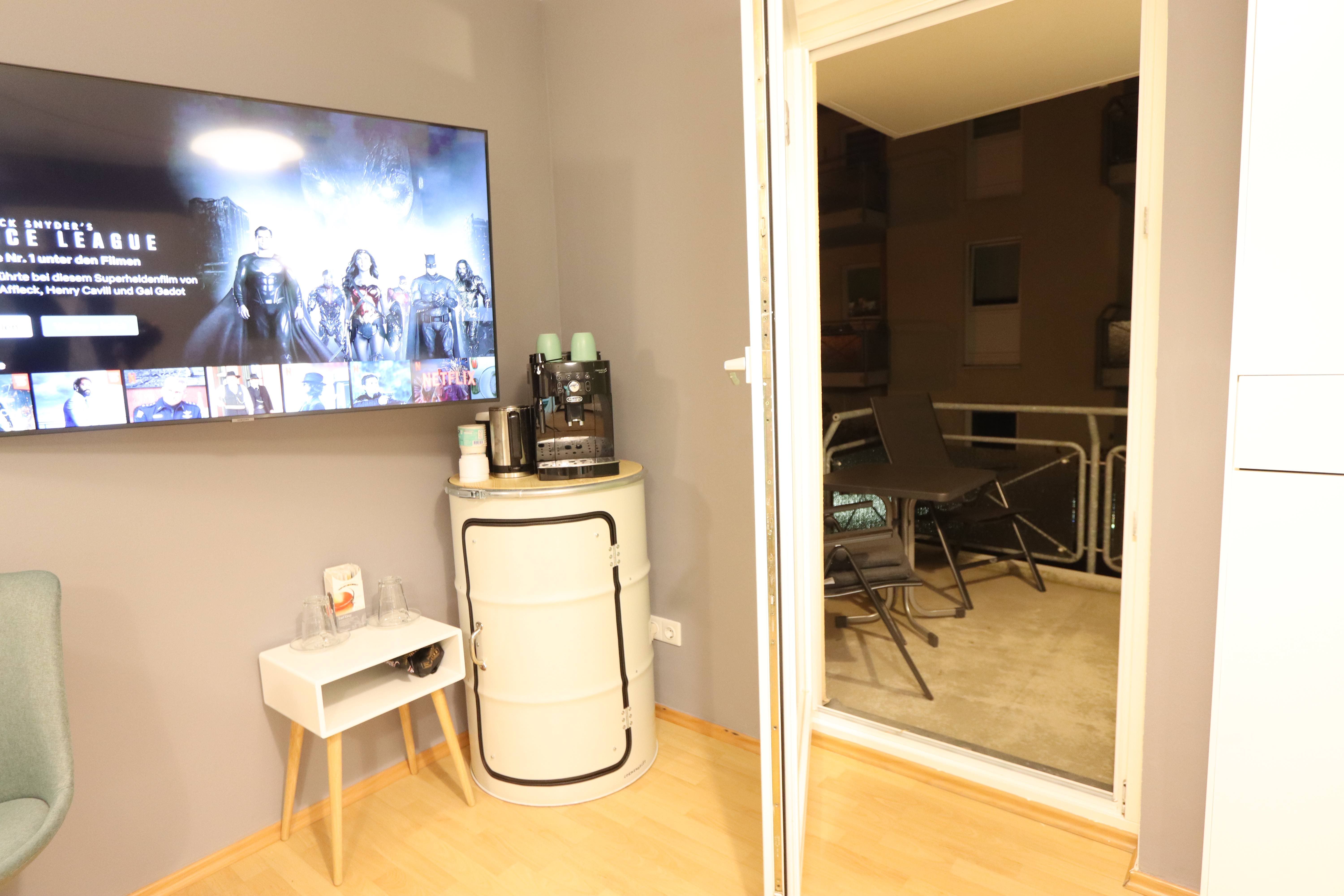  Studio 2, In Dresden's Trendy District  -  Studio 2, in Dresden's trendy district  - Gallery -  3