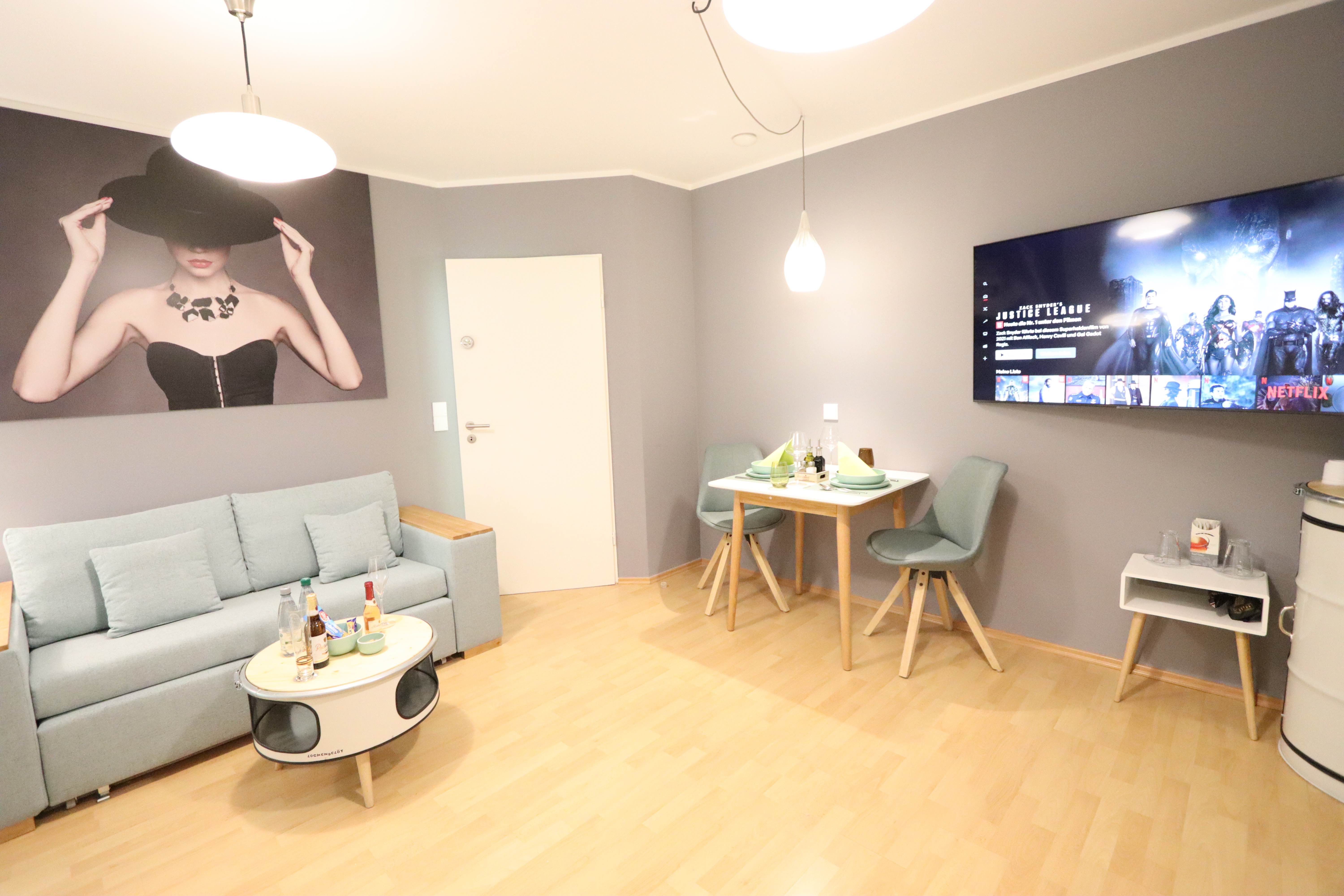  Studio 2, In Dresden's Trendy District  -  Studio 2, in Dresden's trendy district  - Gallery -  9