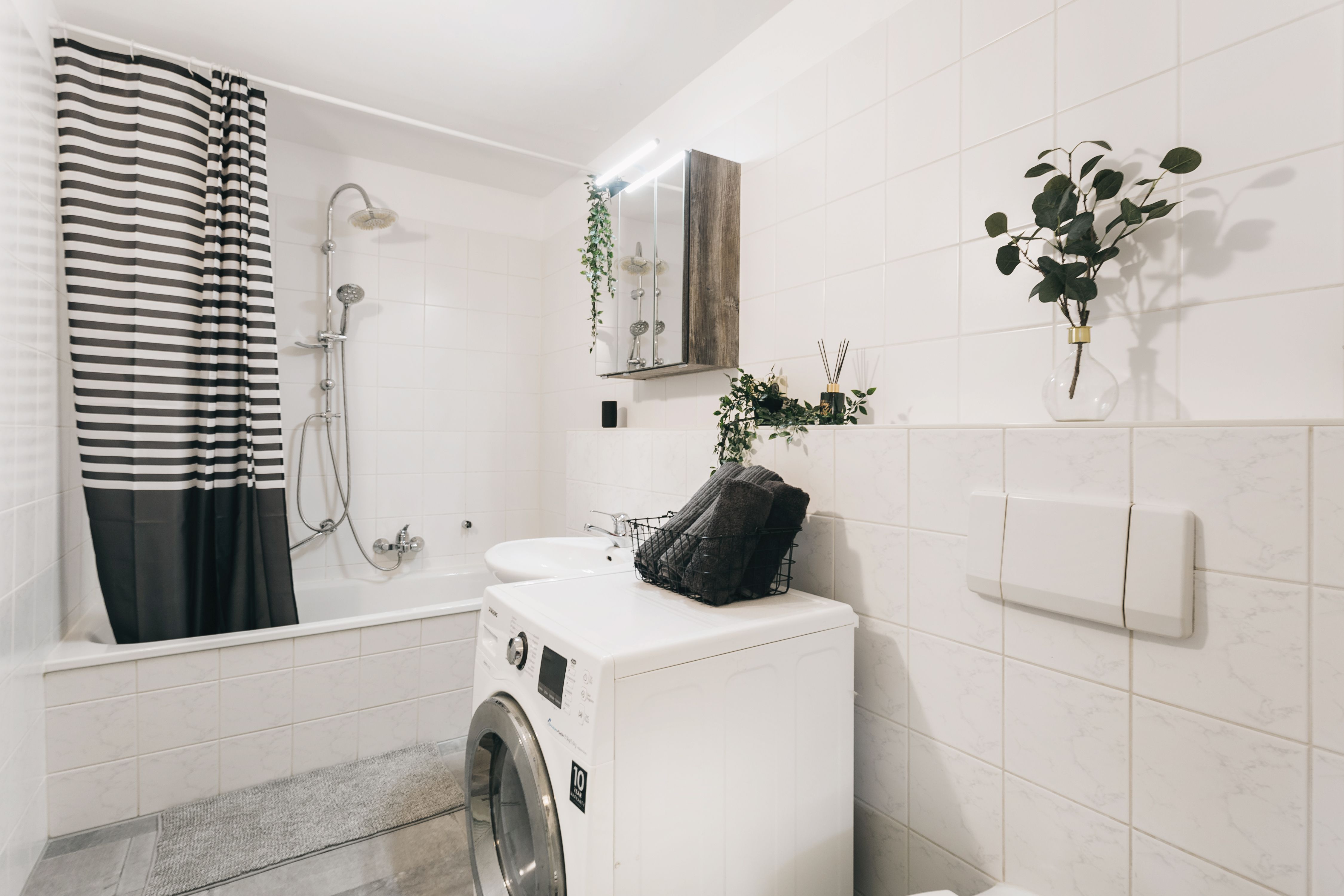 New, Beautiful Apartment In Dresden - 27