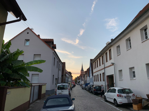 Entire half-timbered house in exclusive old town NetflixCoffeeBar (15 min KA City | 10 min KIT North | 8 min Daimler | 5 min MiRO)