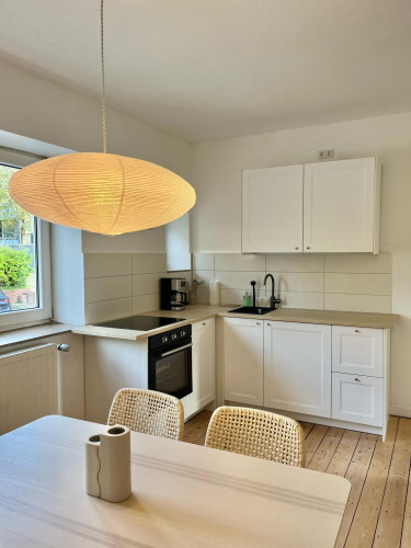 Bright Apartment in central but quiet area - Gallery - 9