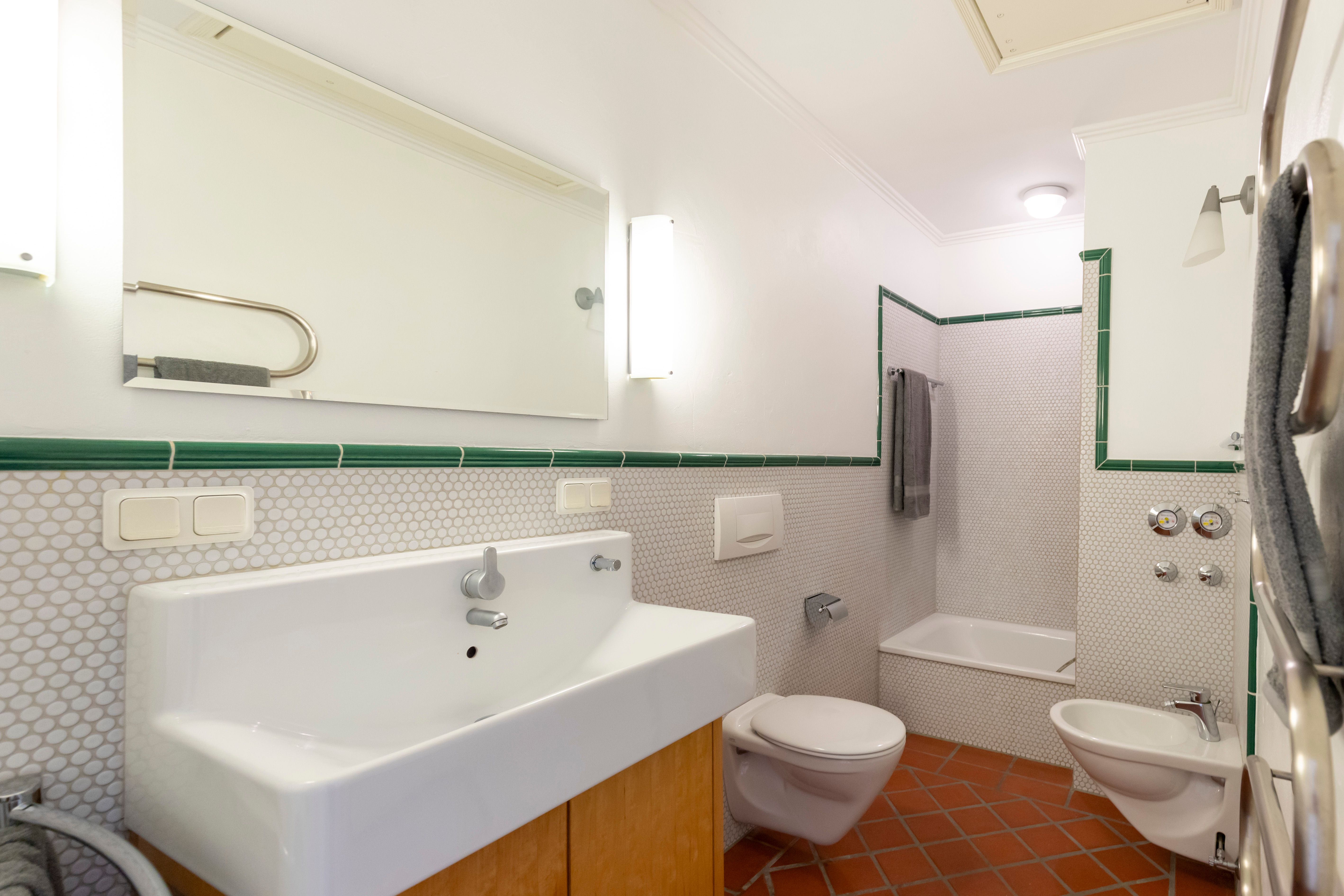 Most Central - High Standard – Apartment - 16