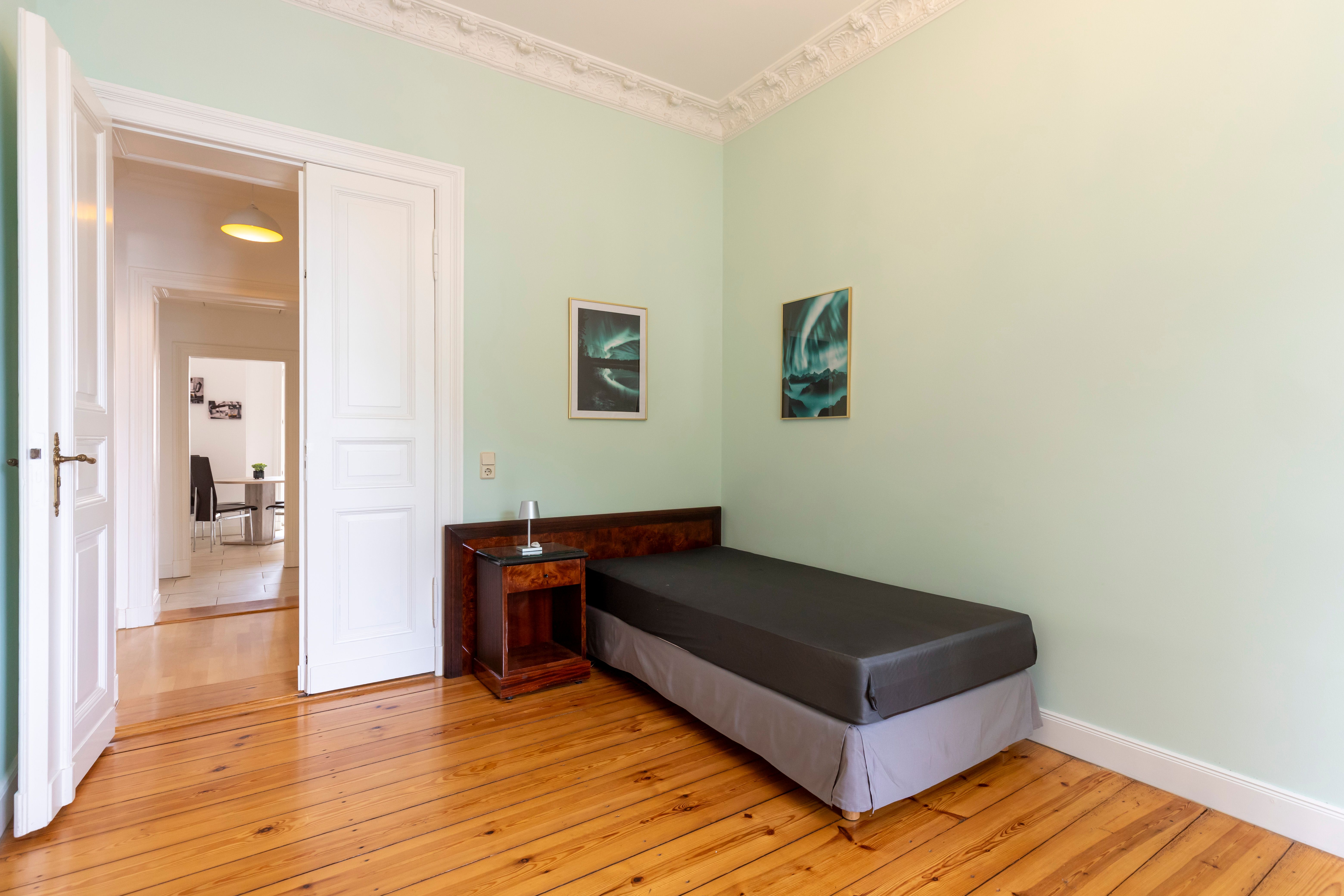 Most Central - High Standard – Apartment - 8
