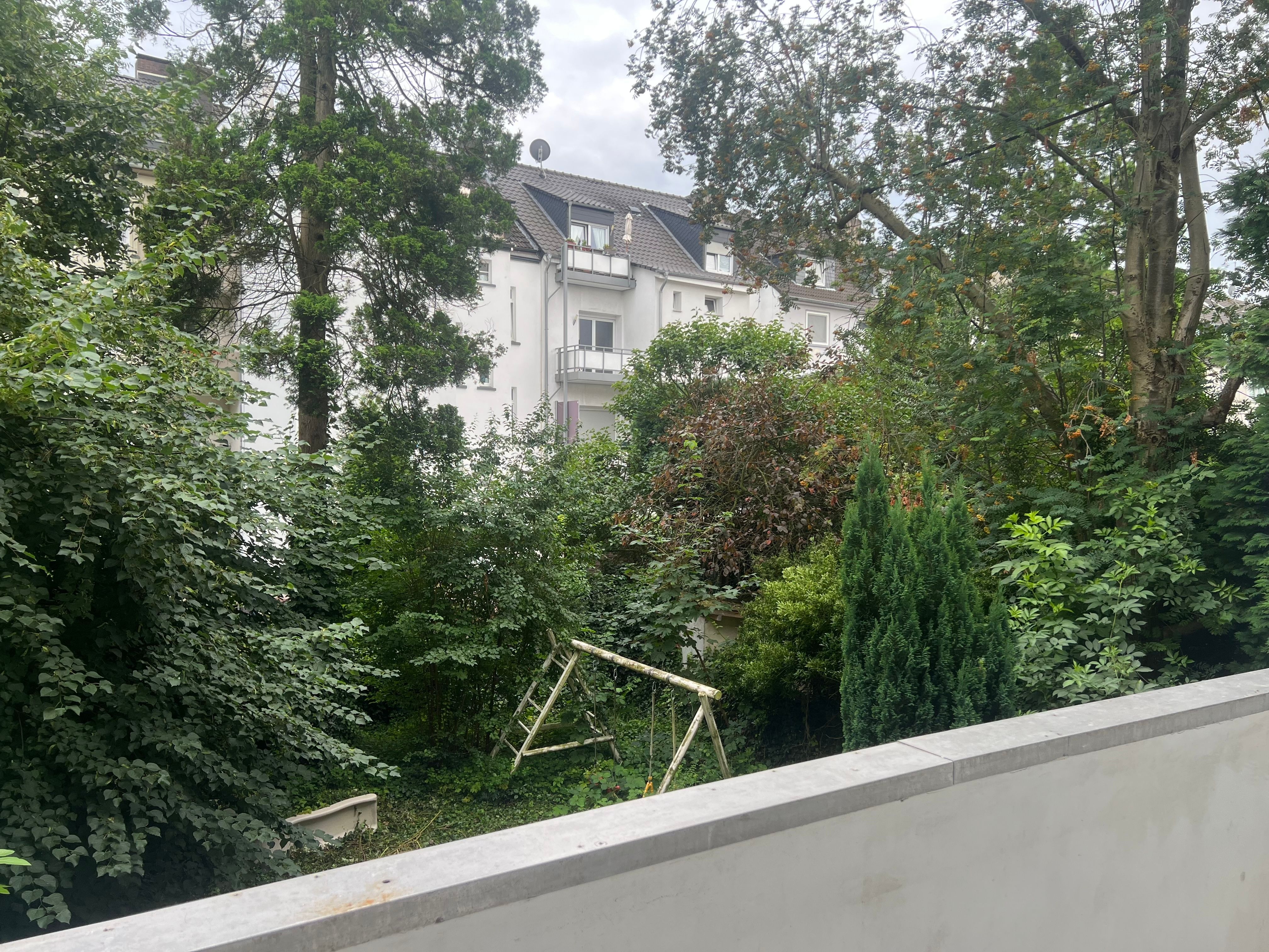 Three-Bedroom Apartment In Essen City Center - 16