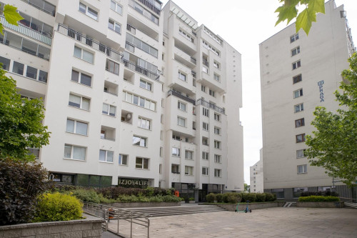 Pleasant single bedroom near the Stadion Narodowy metro