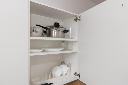 Pleasant single bedroom near the Stadion Narodowy metro