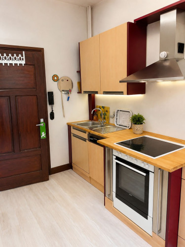 Spacious Apartment Like a Small House in Troisdorf – For Workers and Holiday Stays, Up to 7 Guests - Gallery - 12