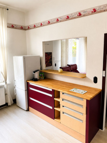 Spacious Apartment Like a Small House in Troisdorf – For Workers and Holiday Stays, Up to 7 Guests