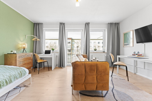 Beautiful & central fully furnishde studio