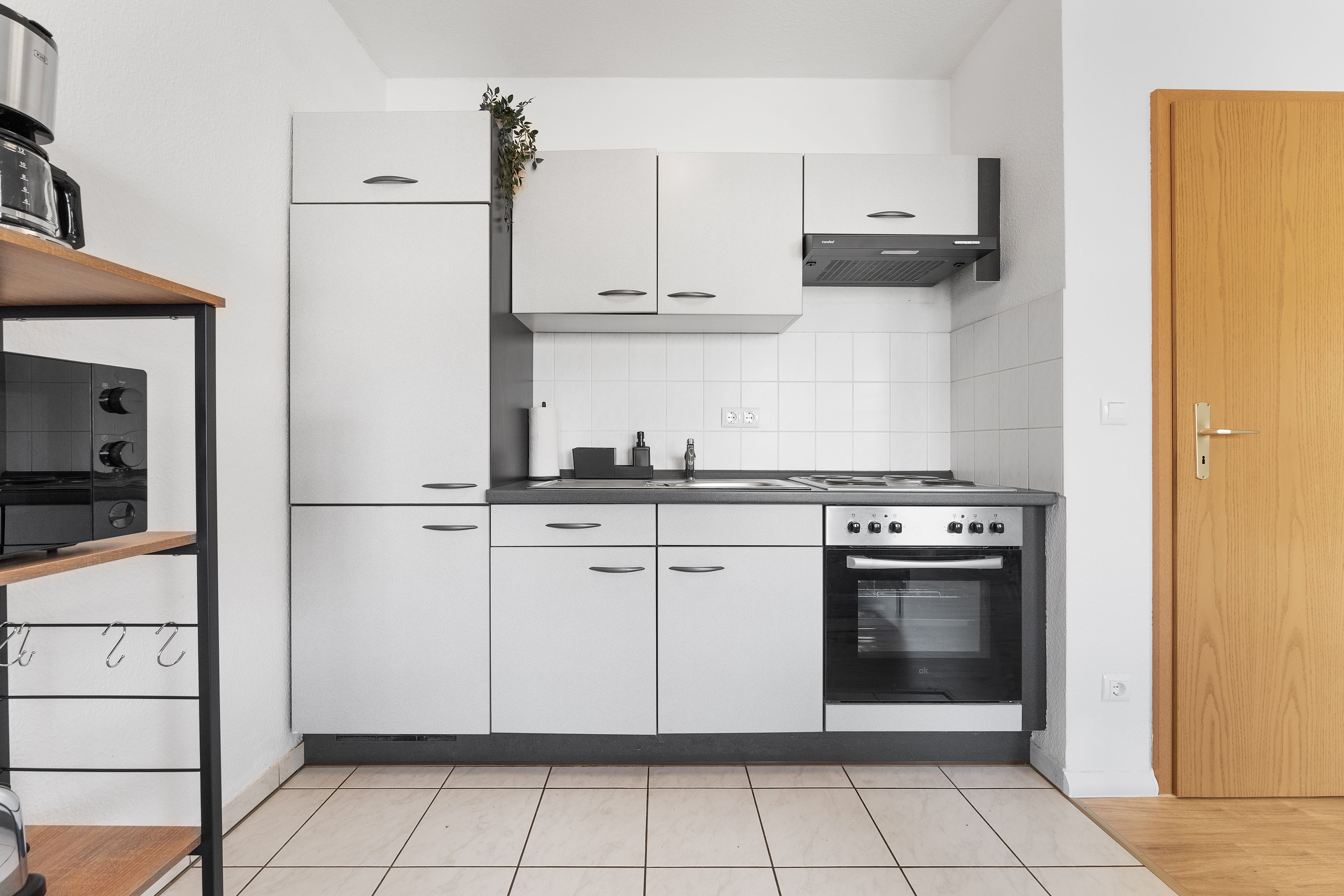  Beautiful & Central Fully Furnishde Studio  -  Beautiful & central fully furnishde studio  - Gallery -  5