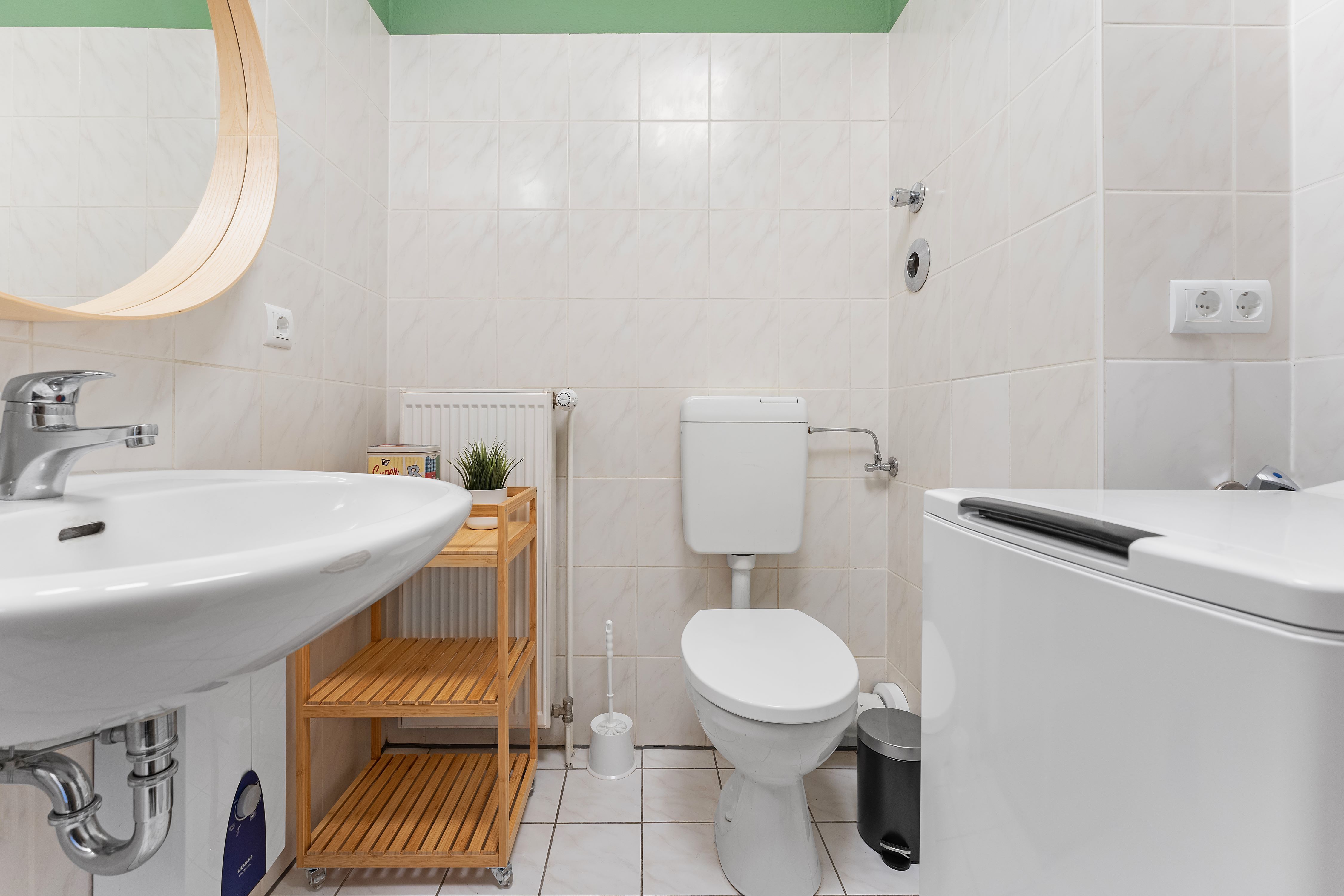  Beautiful & Central Fully Furnishde Studio  -  Beautiful & central fully furnishde studio  - Gallery -  4