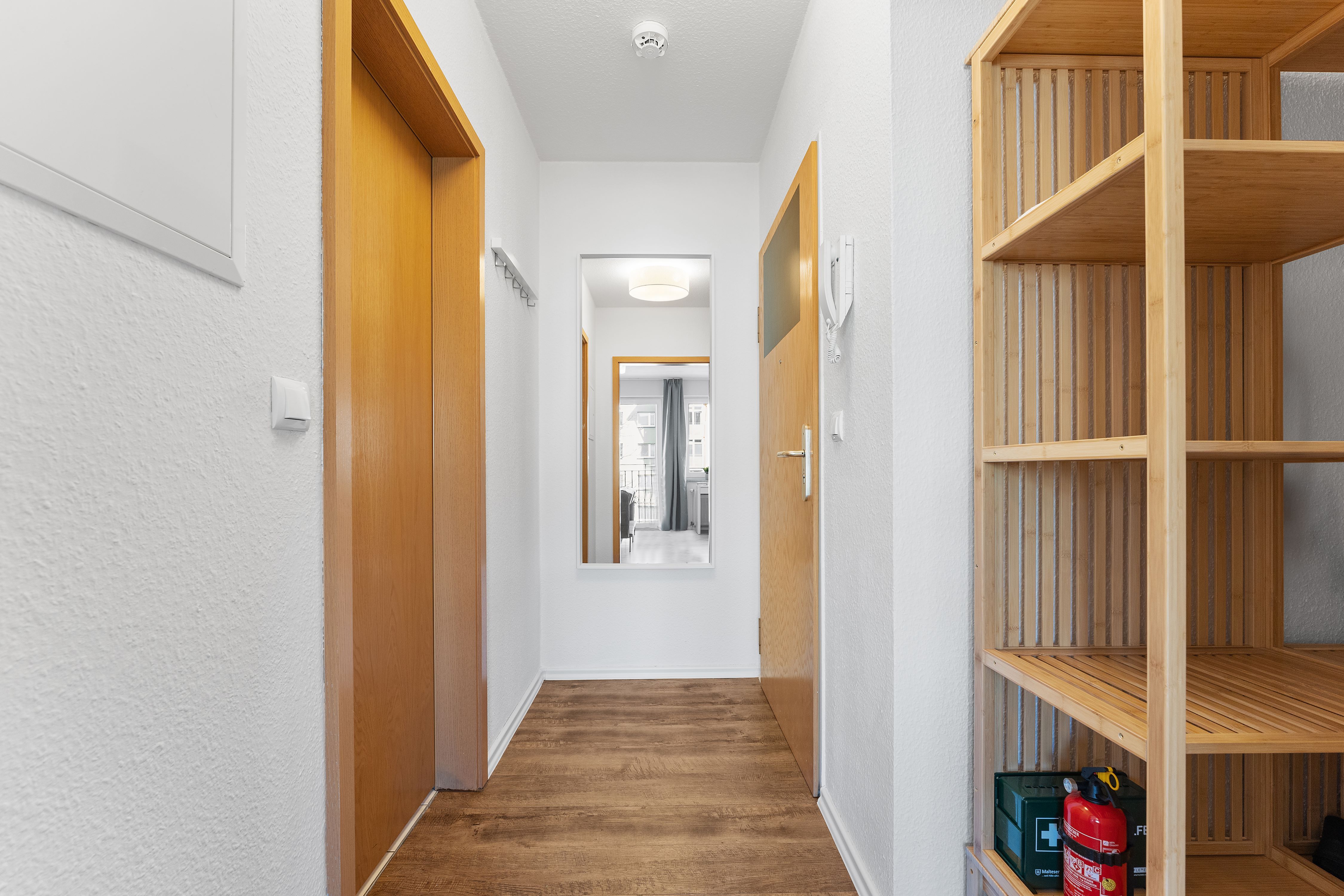  Beautiful & Central Fully Furnishde Studio  -  Beautiful & central fully furnishde studio  - Gallery -  1