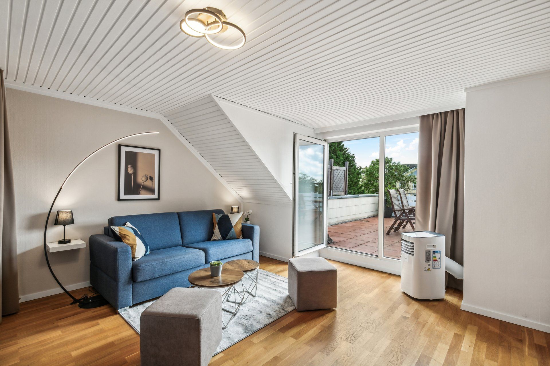 Apartment - Yellow Octopus - 13
