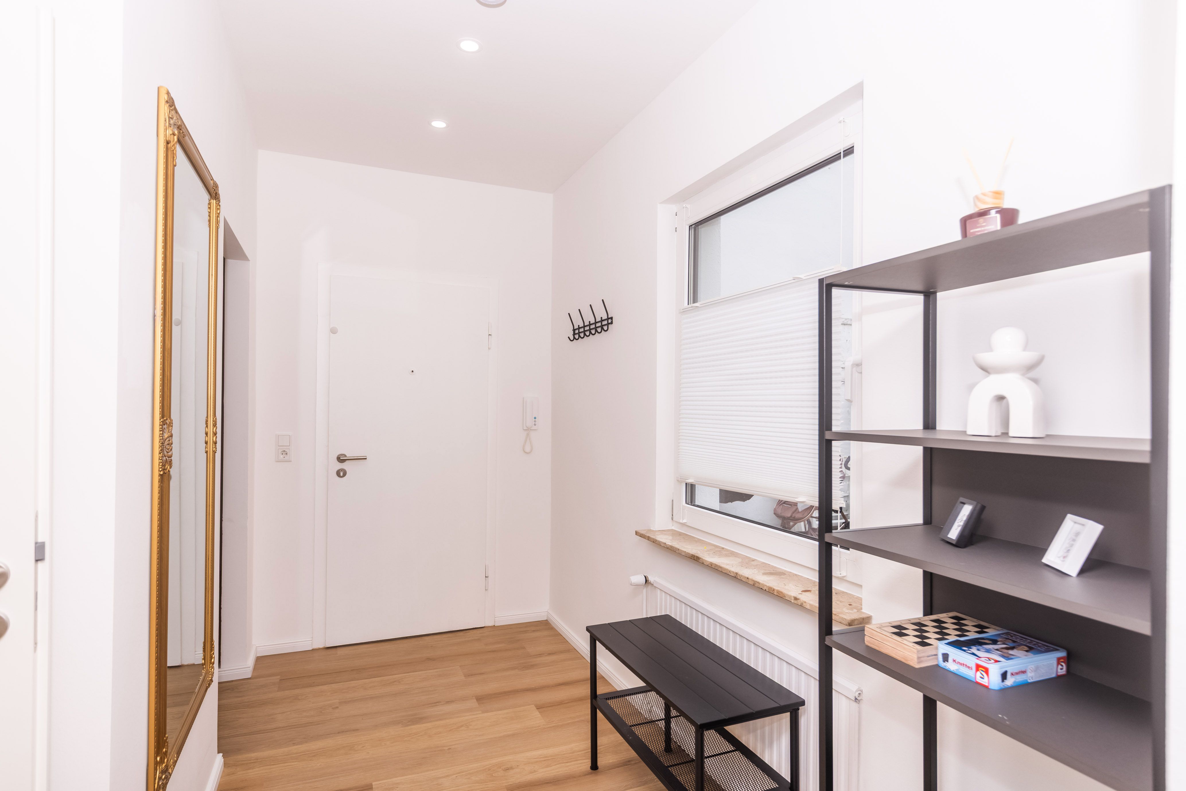 Awesome & Pretty Flat With Nice Neighbours - Awesome & pretty flat with nice neighbours - Gallery - 1