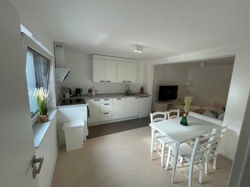 Chic and cozy apartment near Cologne - Gallery - 7
