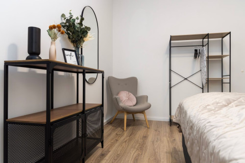Design 2R Apartment - Gallery - 9