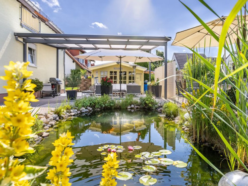 Detached single-family house with a total living area of 190 m² spread over three floors.