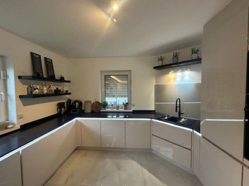 Detached single-family house with a total living area of 190 m² spread over three floors. - Gallery - 11