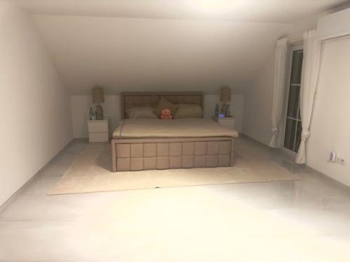 Detached single-family house with a total living area of 190 m² spread over three floors. - Gallery - 8