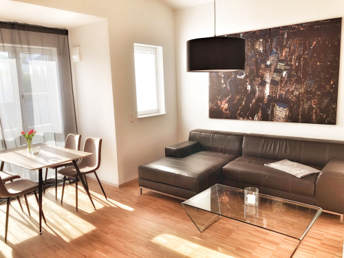 Executive Suite Osaka - Gallery - 10