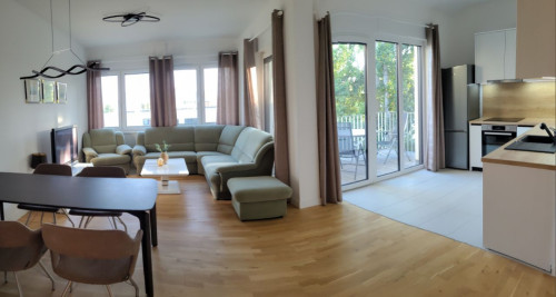 Light-flooded 3-room apartment in the heart of Magdeburg