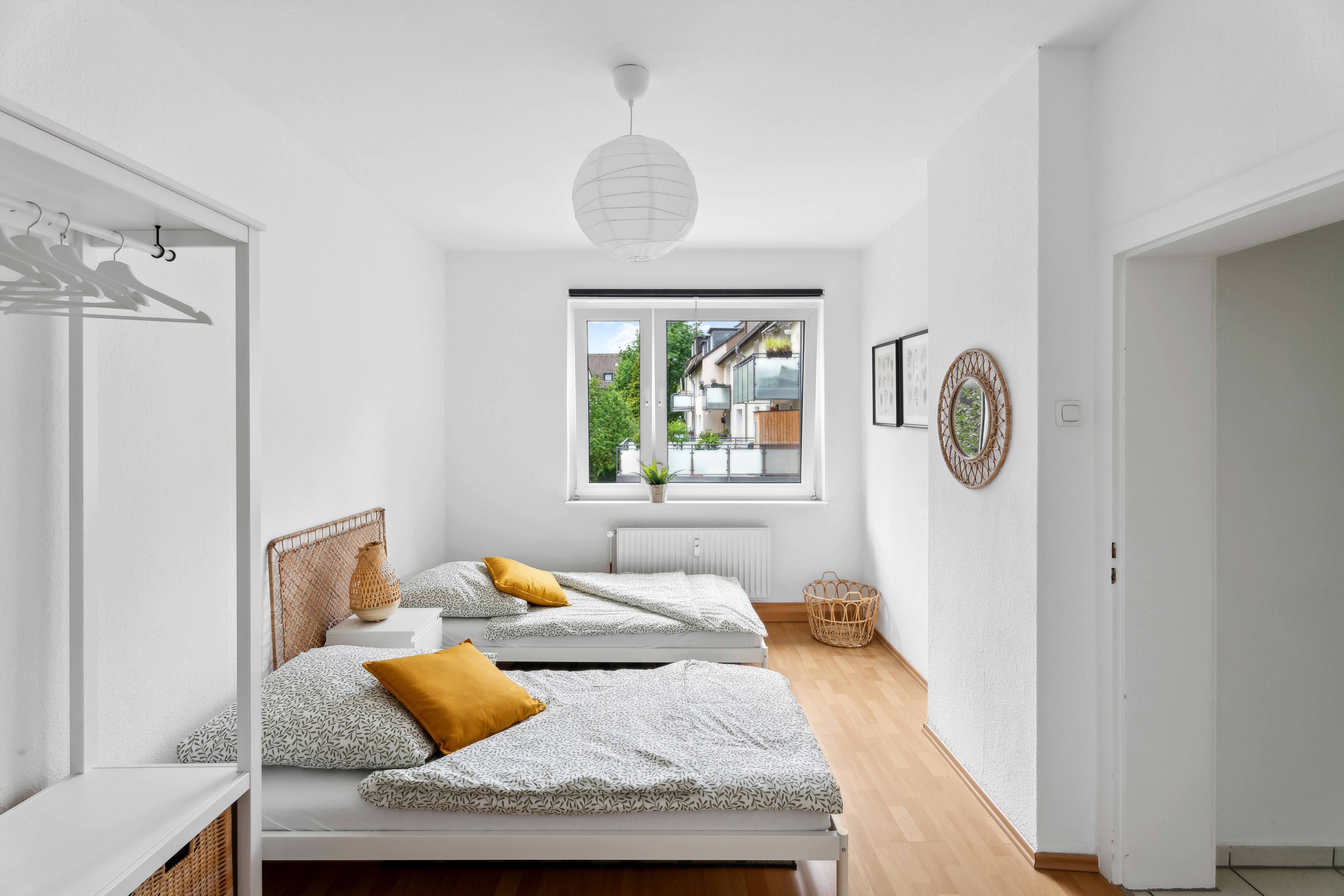 Modern 3 Room Flat Brand New Furnished! - 6