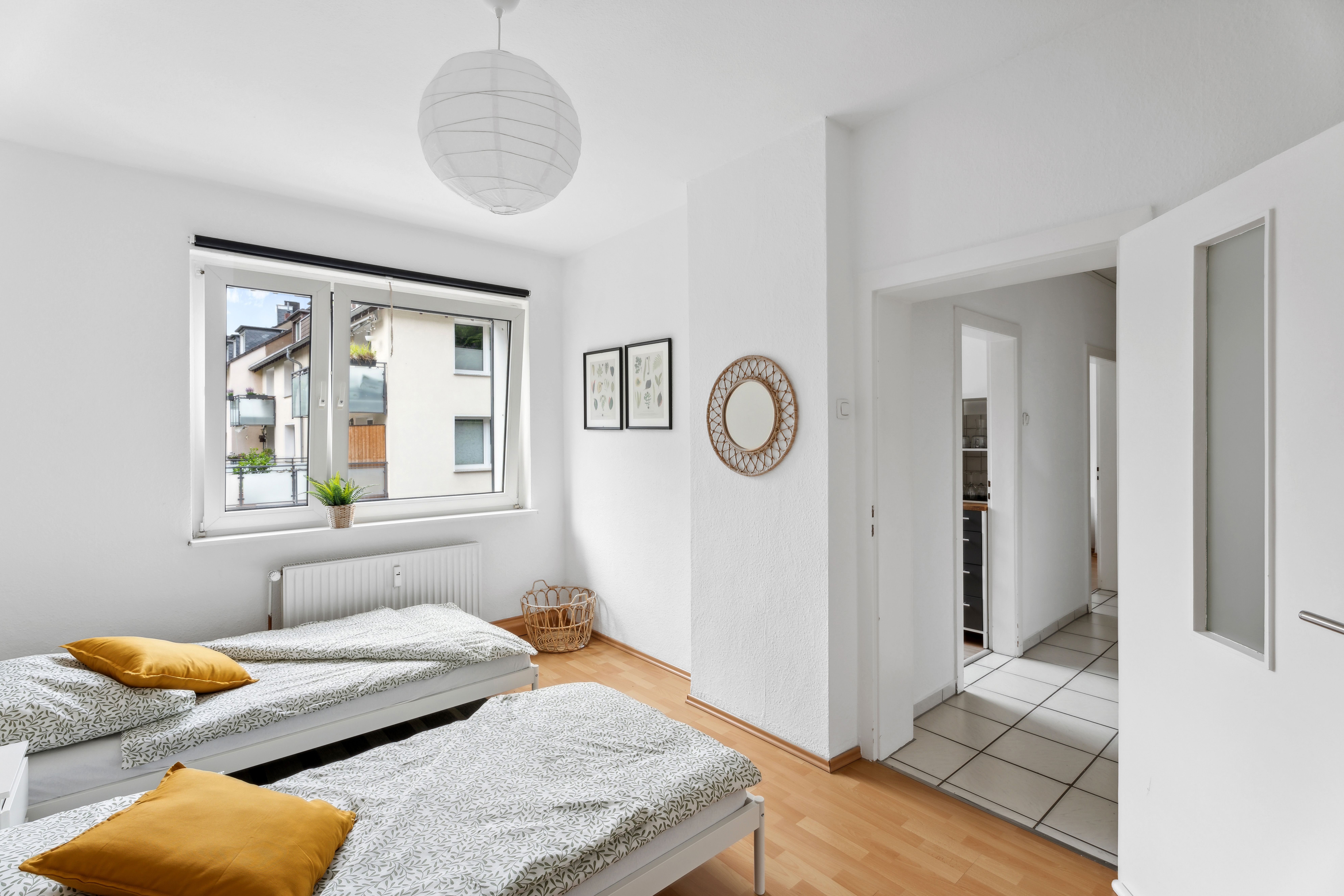 Modern 3 Room Flat Brand New Furnished! - 7