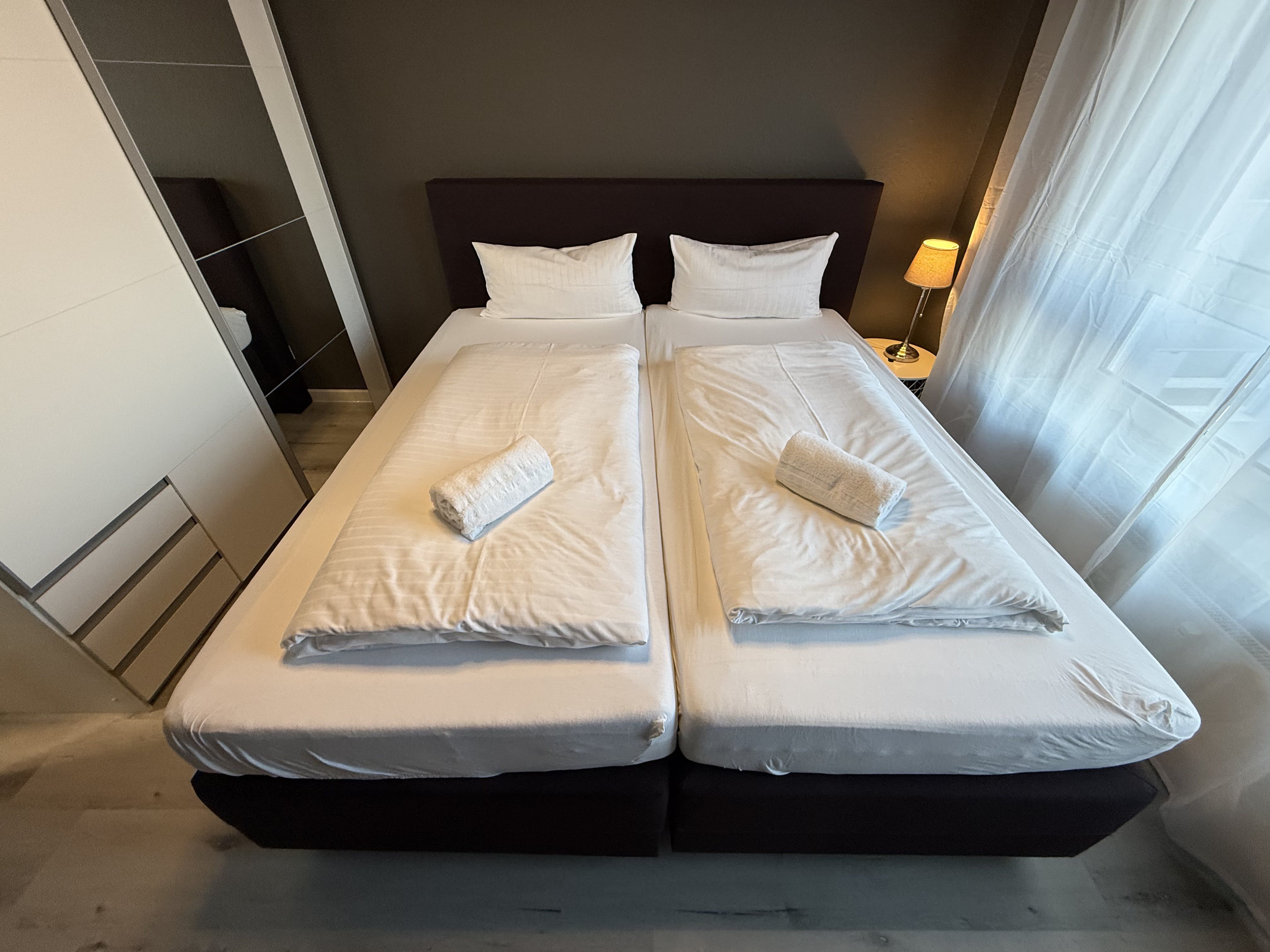  Modern Studio In Heidelberg With Balcony  -  Modern studio in Heidelberg with balcony  - Gallery -  10