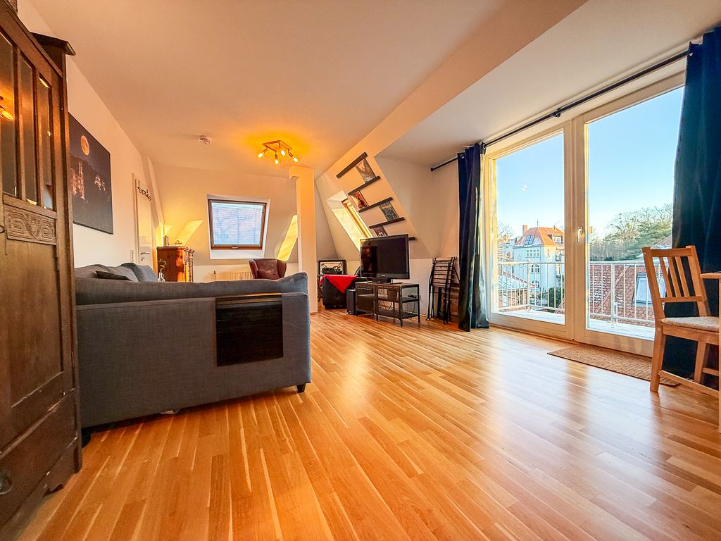 Lovingly Furnished & Stylish Apartment With Good Transport Links, Dresden - 12