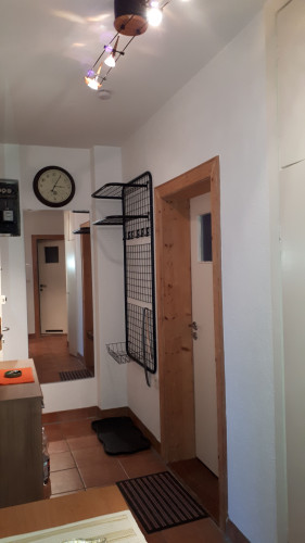 3-room apartment with parking space close to the city!