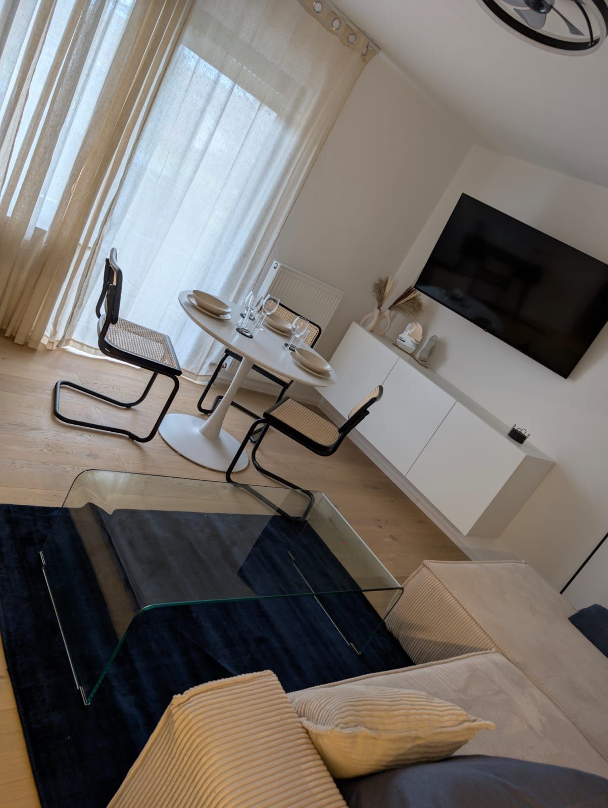  Madrid Design Meets Desert Flair – Stylish Oasis!  -  Madrid design meets desert flair – stylish oasis!  - Gallery -  40