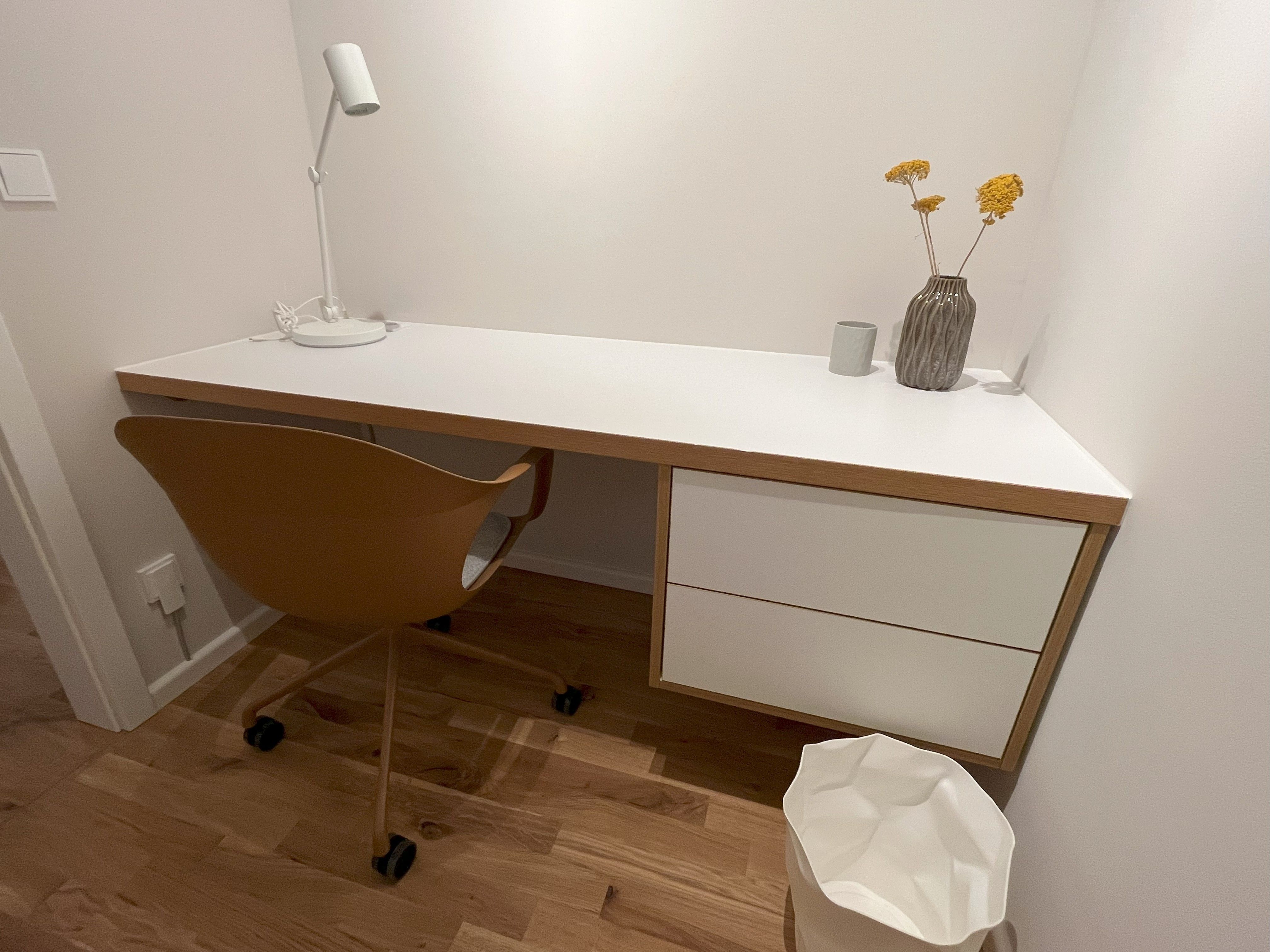 Modern Apartment Opposite Sanssouci Park – Sleeps 2 Adults - Bedroom / Living Room / Study Room / Ki - Modern Apartment Opposite Sanssouci Park – Sleeps 2 Adults - Bedroom / Living Room / Study Room / Kitchen - Gallery - 10