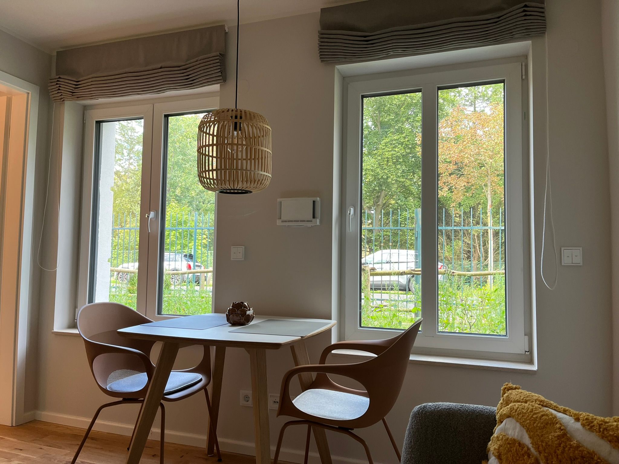Modern Apartment Opposite Sanssouci Park – Sleeps 2 Adults - Bedroom / Living Room / Study Room / Ki - Modern Apartment Opposite Sanssouci Park – Sleeps 2 Adults - Bedroom / Living Room / Study Room / Kitchen - Gallery - 20