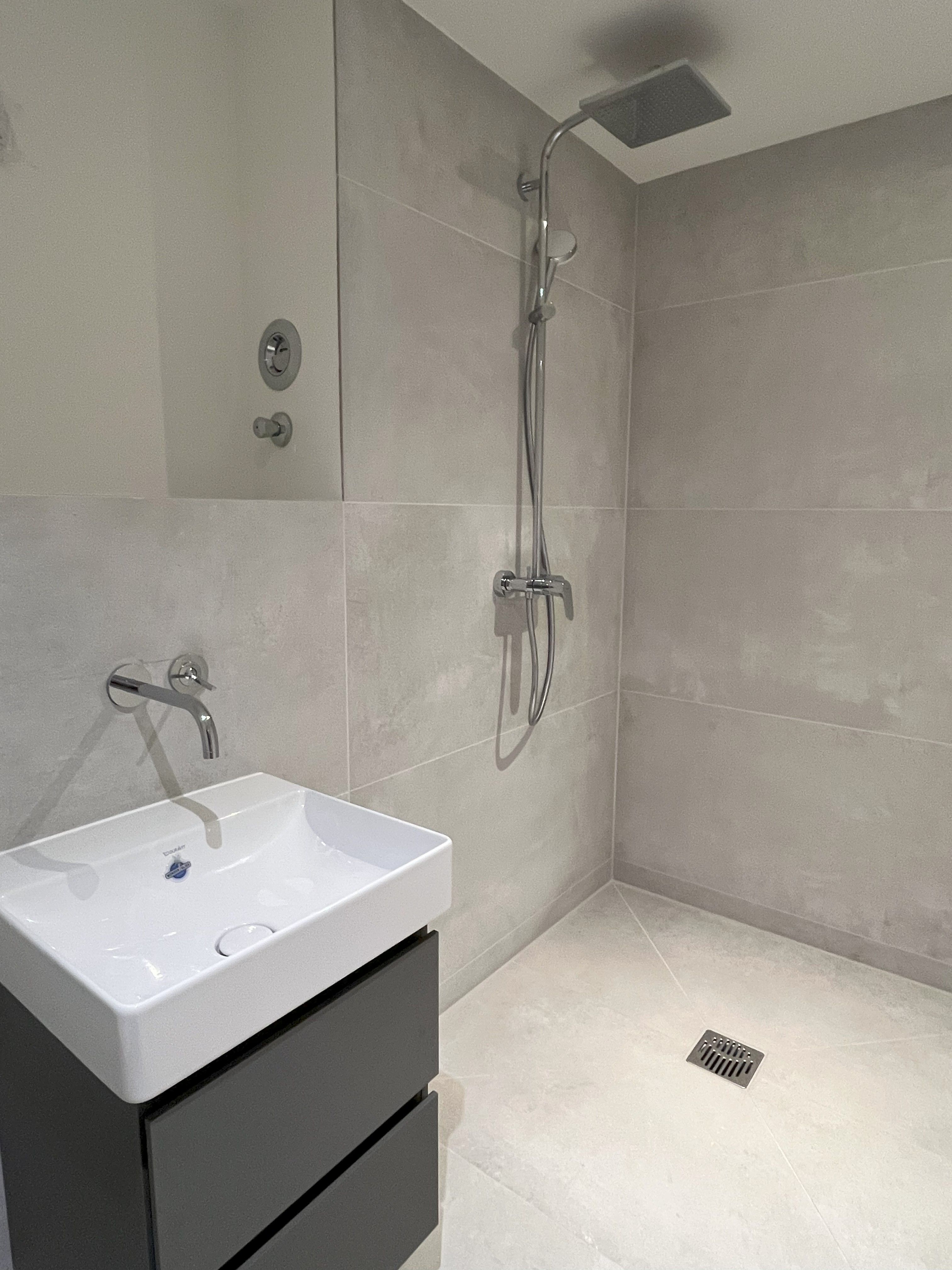 Modern Apartment Opposite Sanssouci Park – Sleeps 2 Adults - Bedroom / Living Room / Study Room / Ki - Modern Apartment Opposite Sanssouci Park – Sleeps 2 Adults - Bedroom / Living Room / Study Room / Kitchen - Gallery - 1