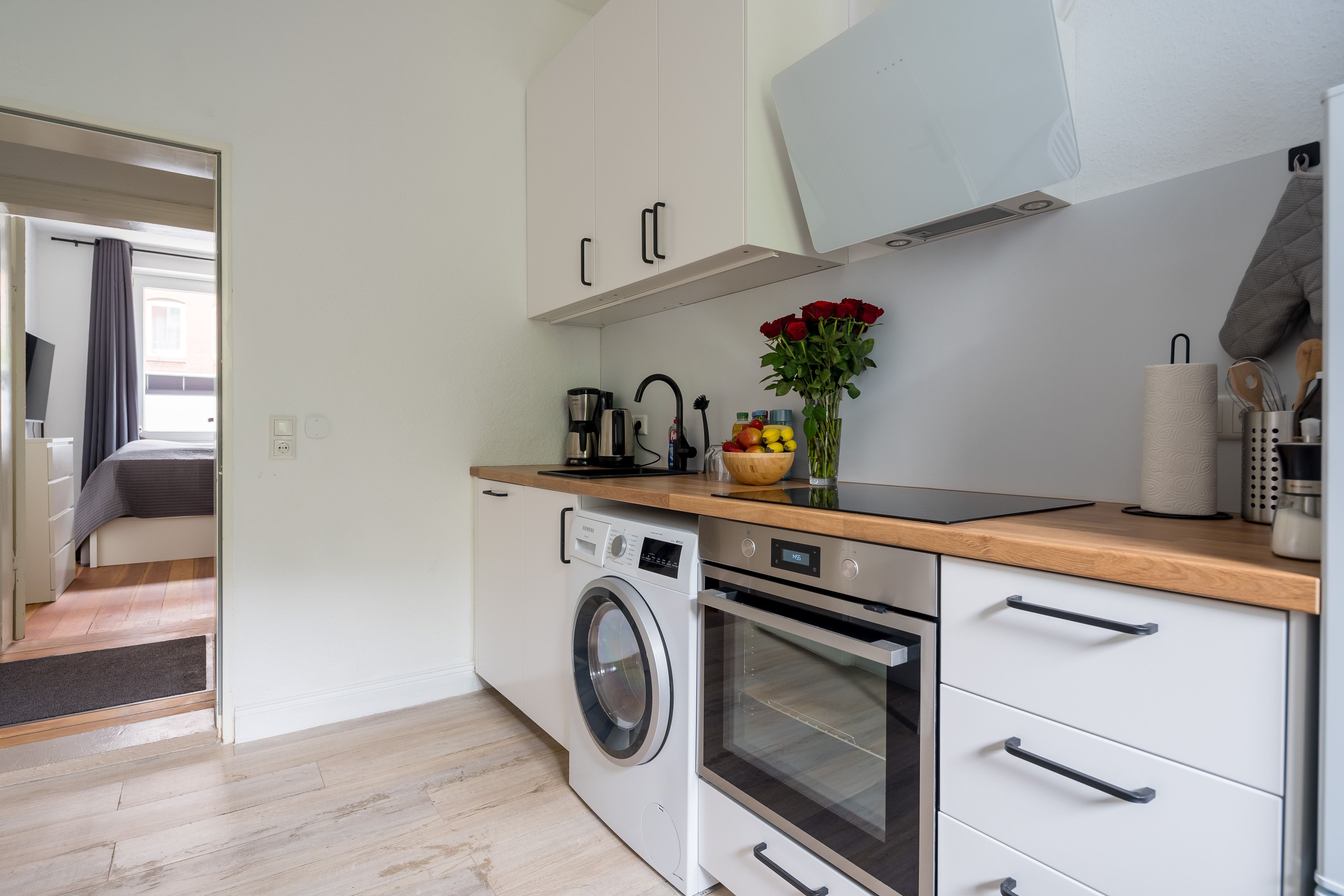 Refurbished 1 Room Apartment In Kiel City - 18